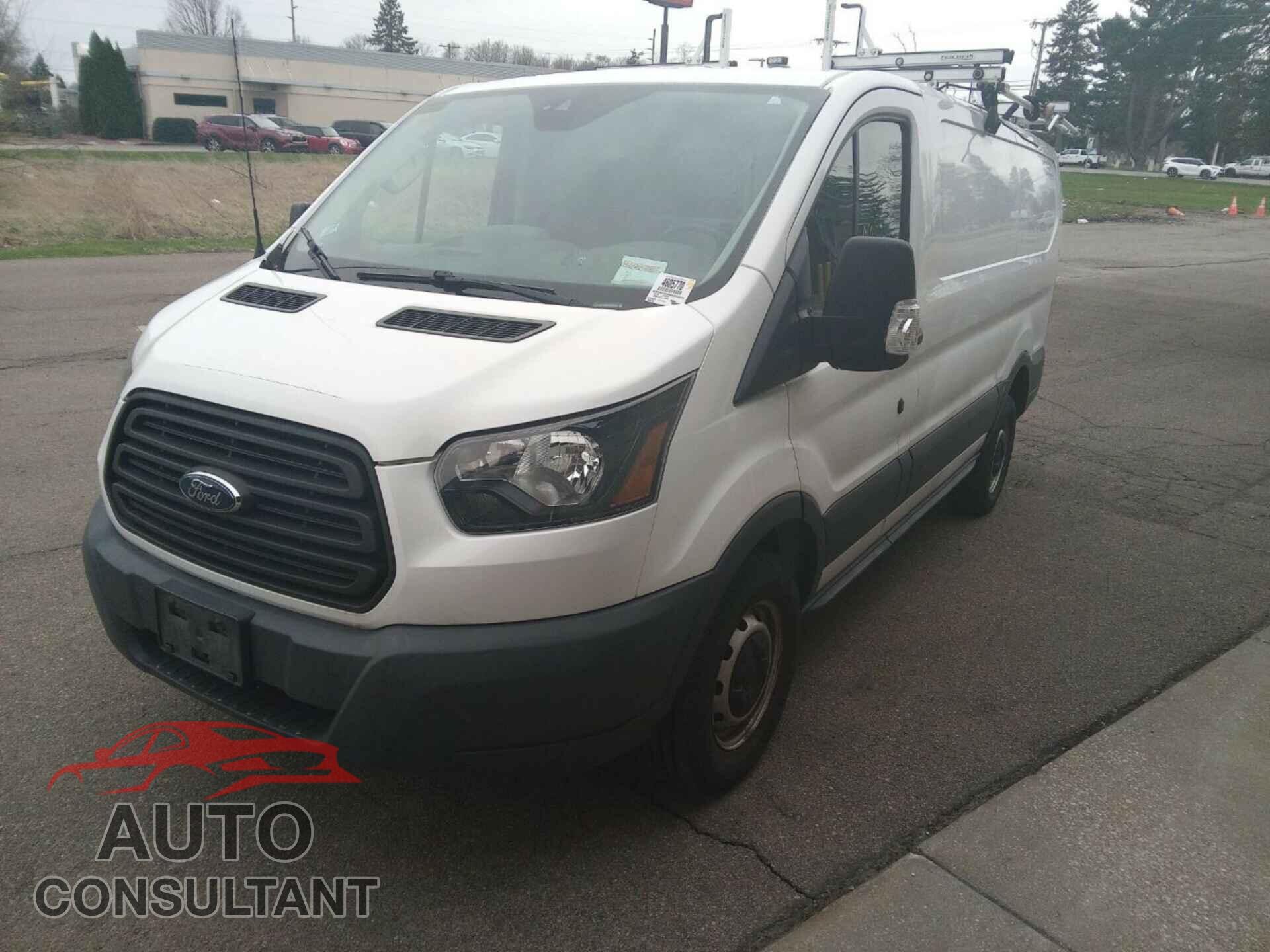 FORD TRANSIT 2016 - 1FTYR1YM3GKB55534
