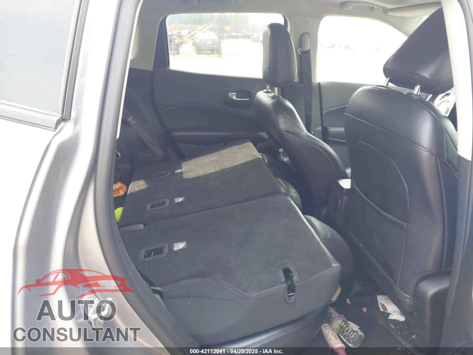 JEEP COMPASS 2018 - 3C4NJDBBXJT313666