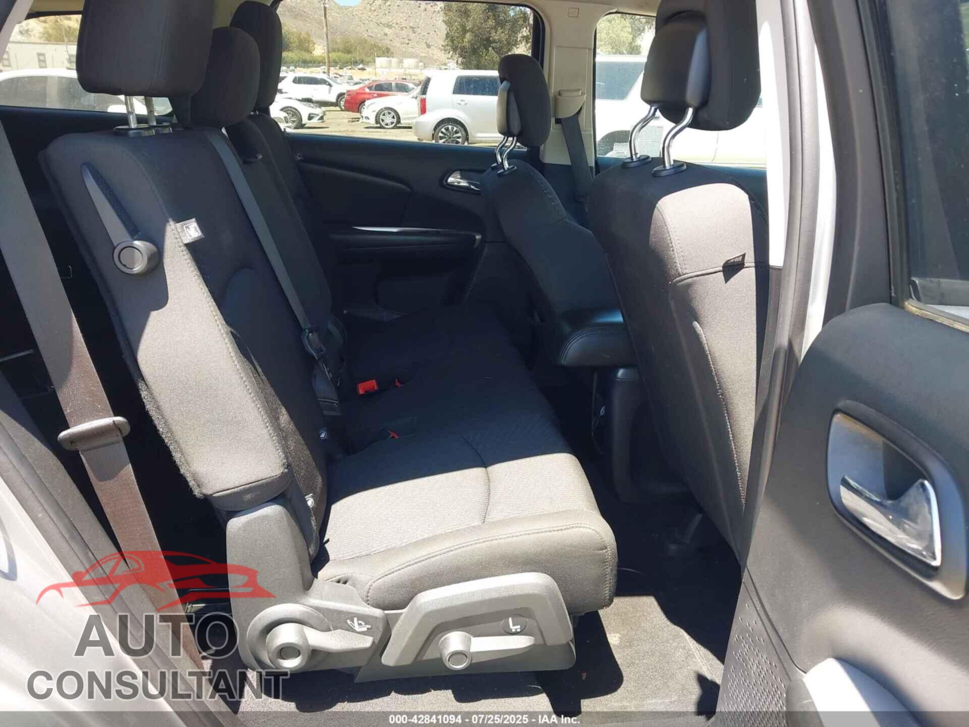 DODGE JOURNEY 2018 - 3C4PDCBG2JT503872