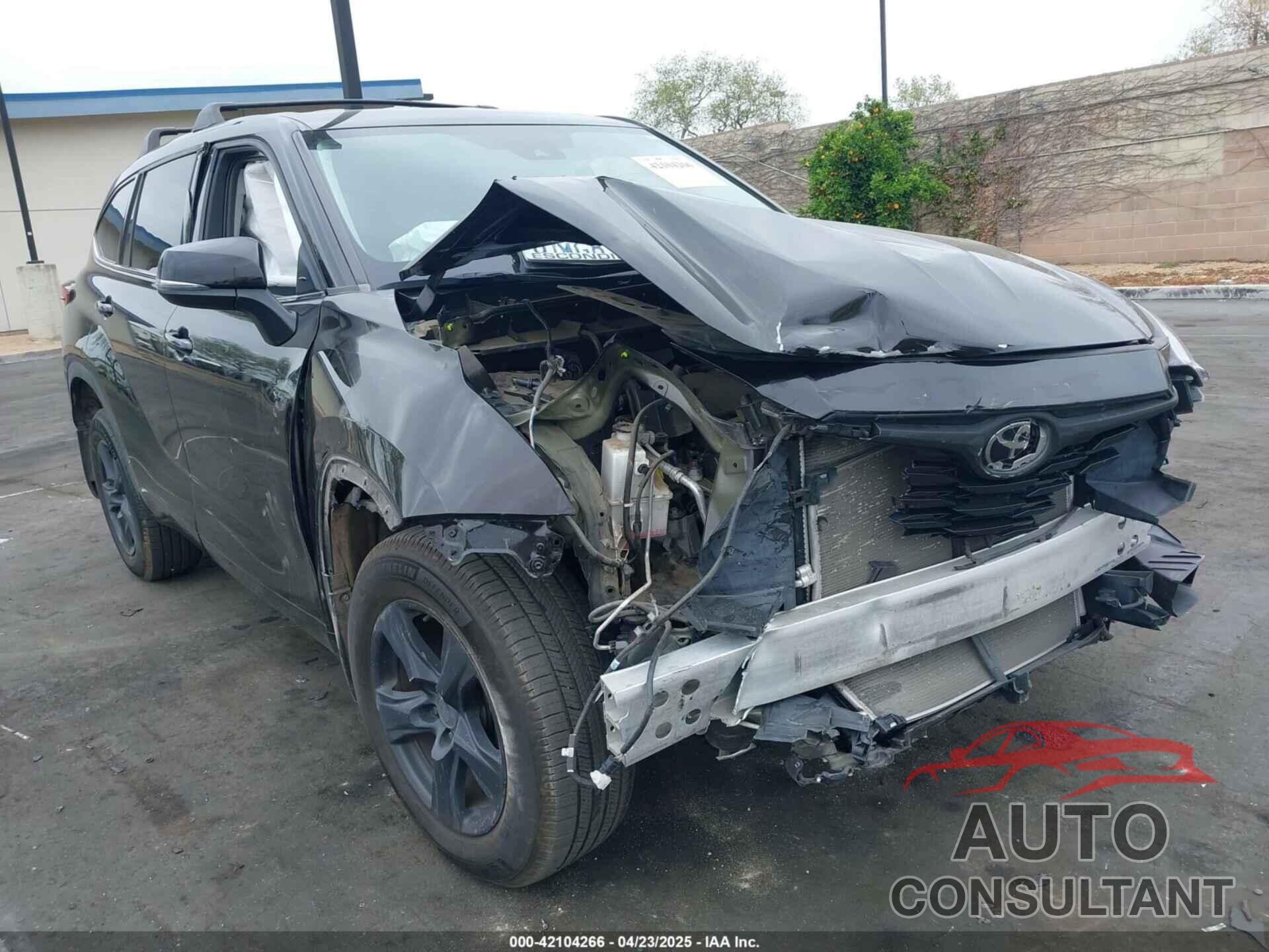 TOYOTA HIGHLANDER 2021 - 5TDCZRAH1MS085834