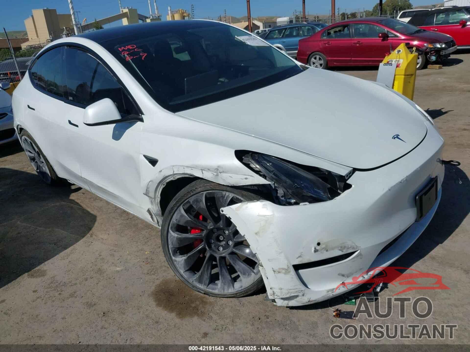 TESLA MODEL Y 2022 - 7SAYGDEF8NF320293