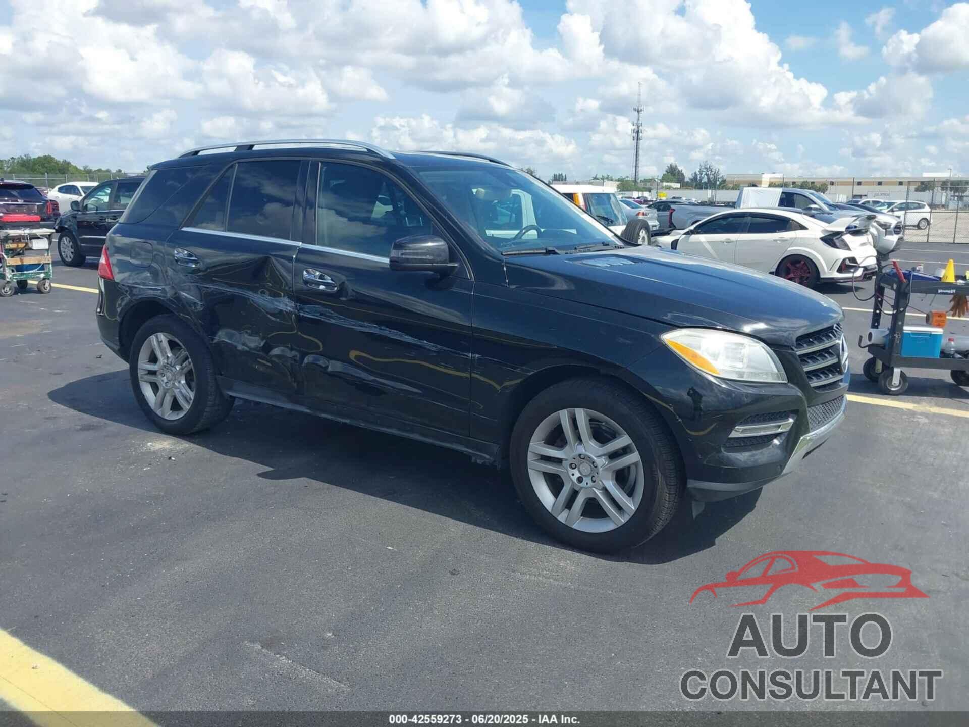 MERCEDES-BENZ ML 350 2015 - 4JGDA5JB4FA574143