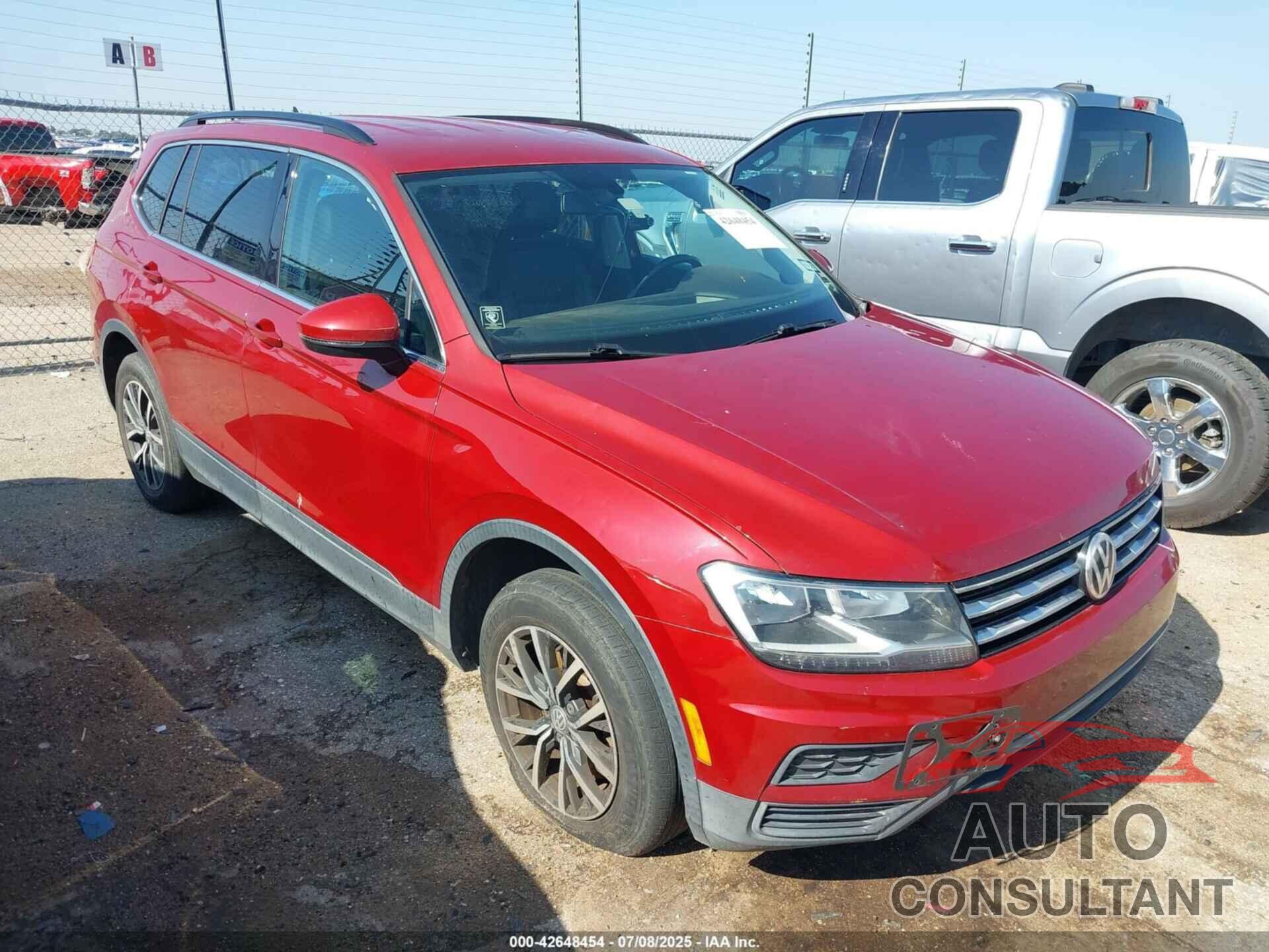 VOLKSWAGEN TIGUAN 2019 - 3VV3B7AX0KM099853