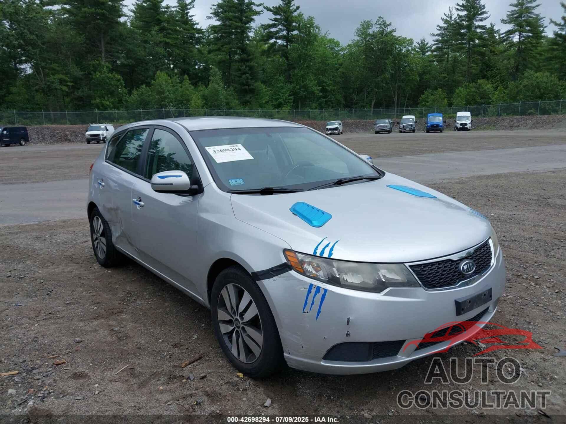 KIA FORTE 2013 - KNAFU5A20D5698112