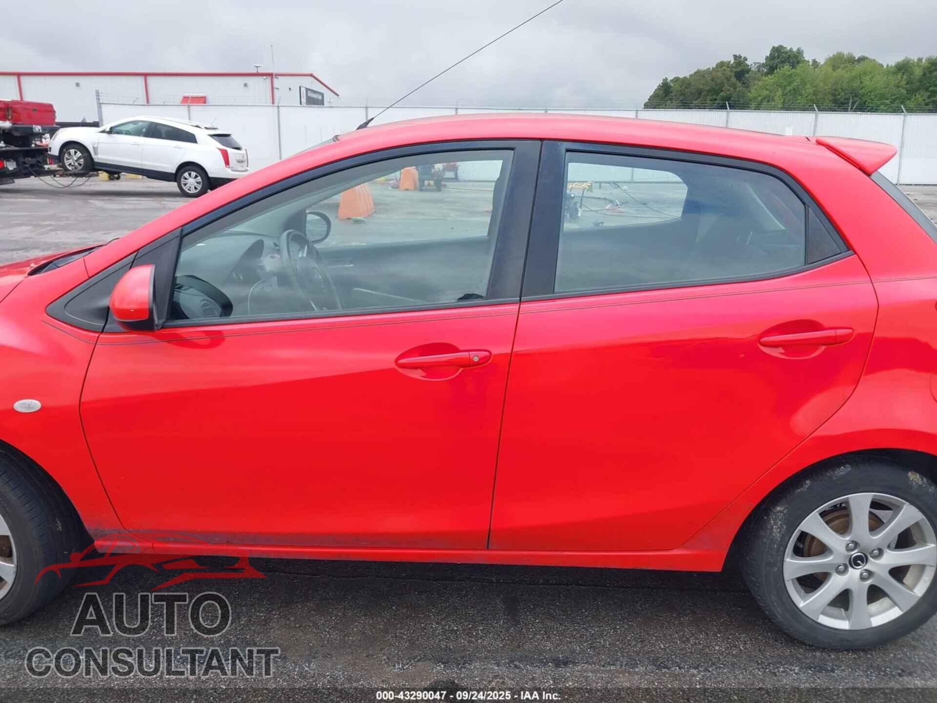 MAZDA MAZDA2 2013 - JM1DE1LYXD0154652