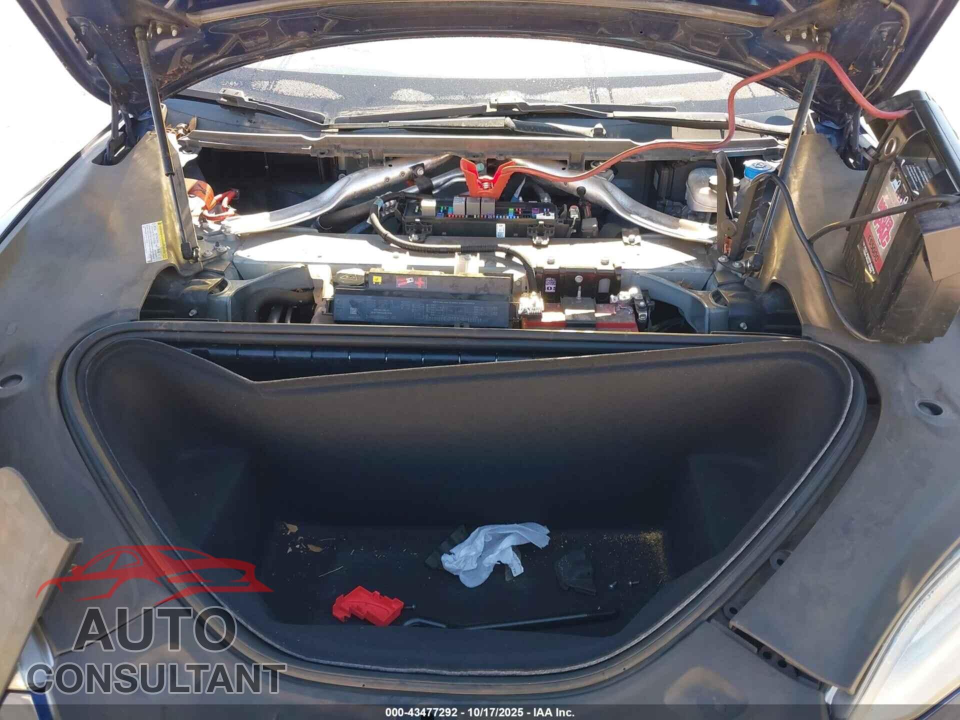 TESLA MODEL S 2017 - 5YJSA1E15HF190839