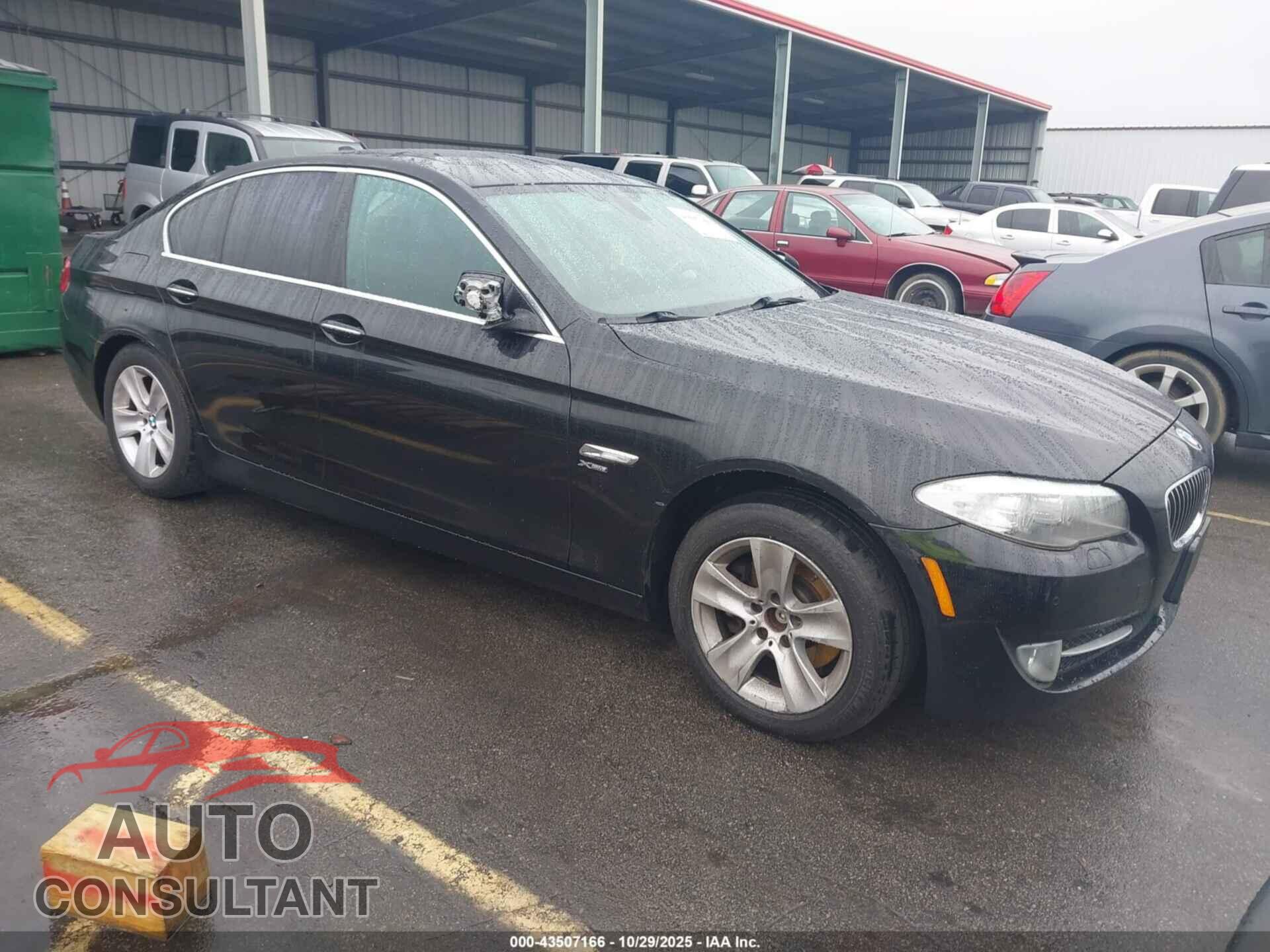 BMW 528I 2012 - WBAXH5C59CDW02868