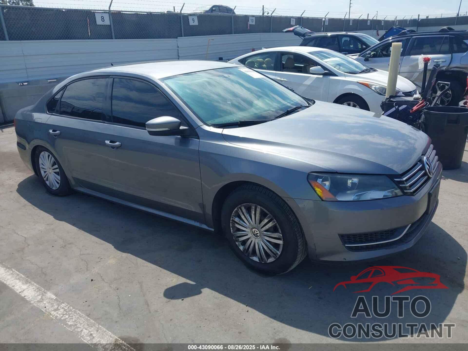 VOLKSWAGEN PASSAT 2014 - 1VWAT7A34EC106631