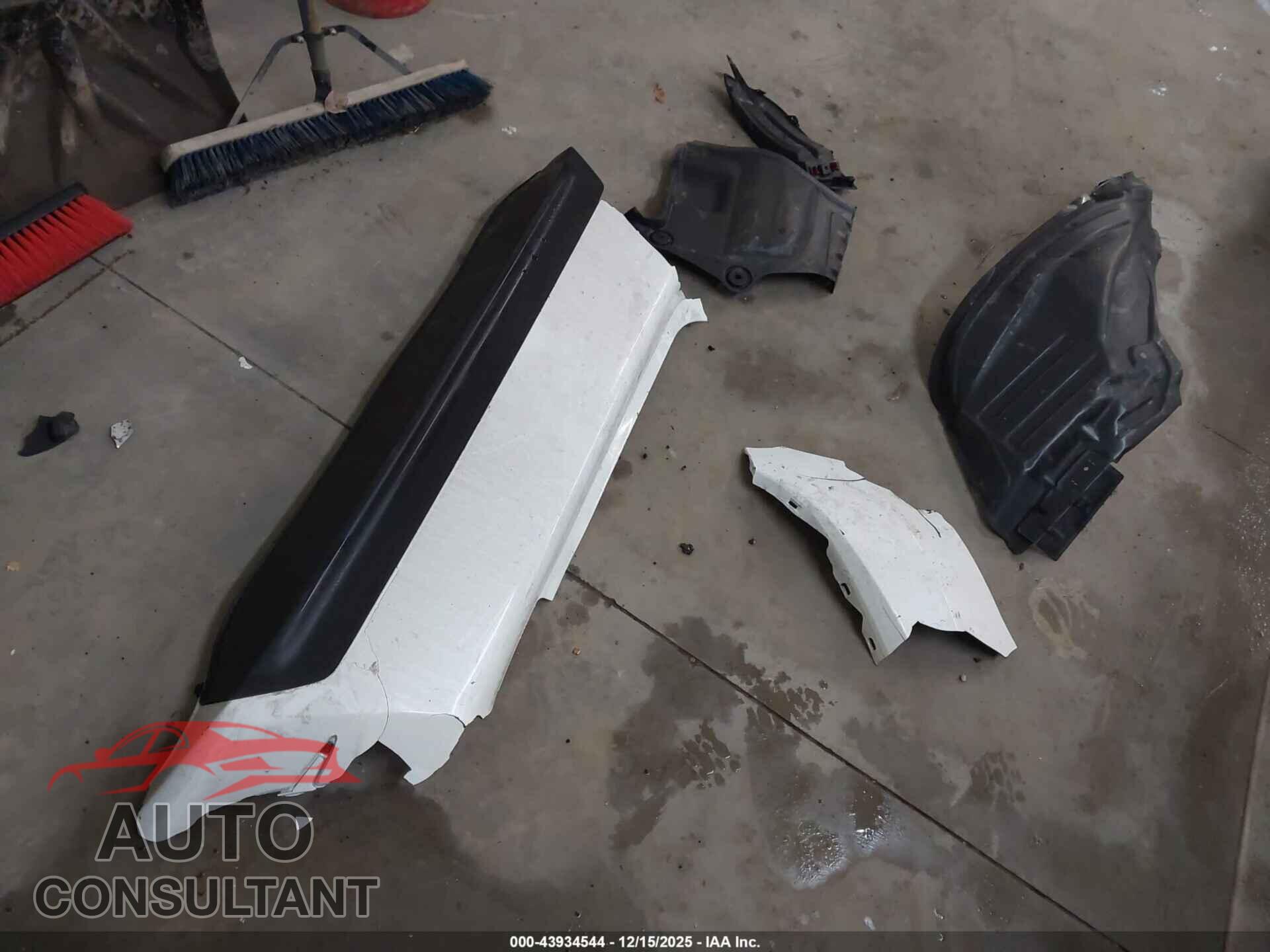 HONDA CIVIC 2017 - 19XFC2F76HE058196
