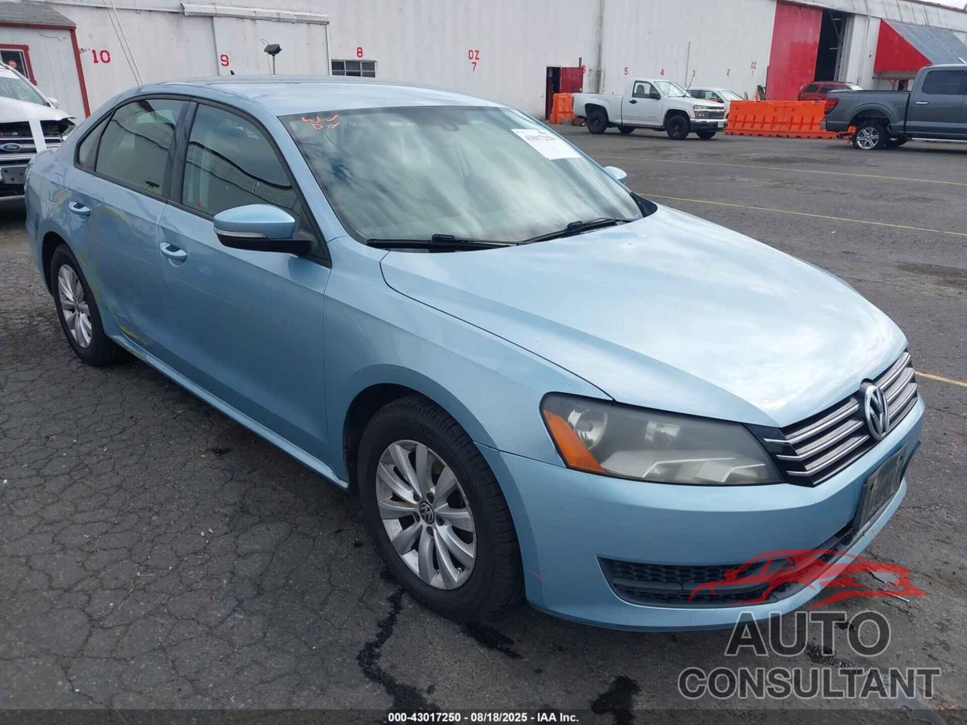 VOLKSWAGEN PASSAT 2012 - 1VWAP7A37CC103899