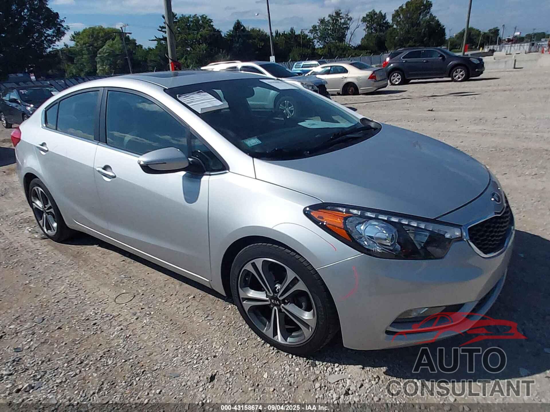 KIA FORTE 2016 - KNAFZ4A81G5550278