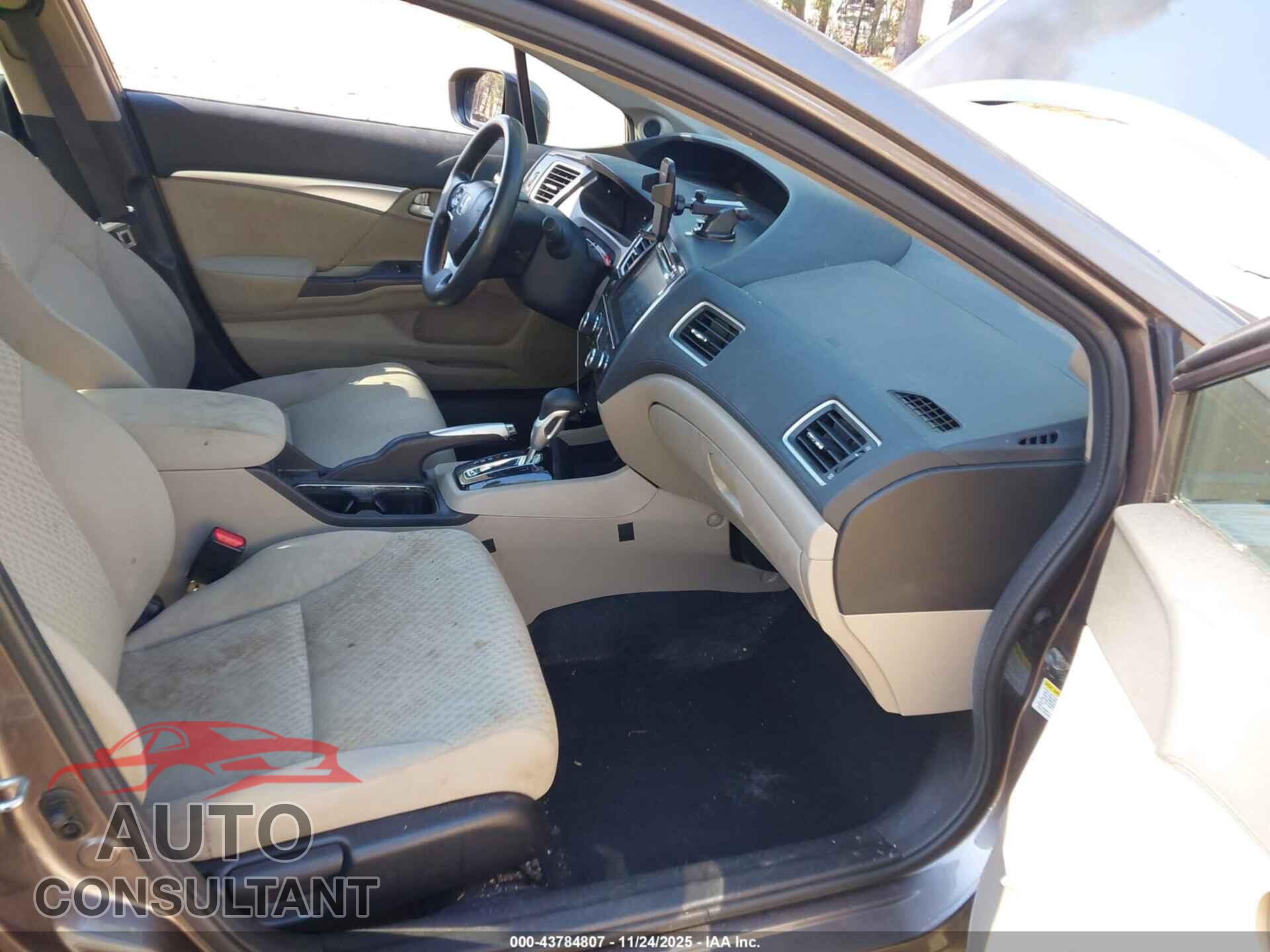 HONDA CIVIC 2015 - 19XFB2F83FE037251