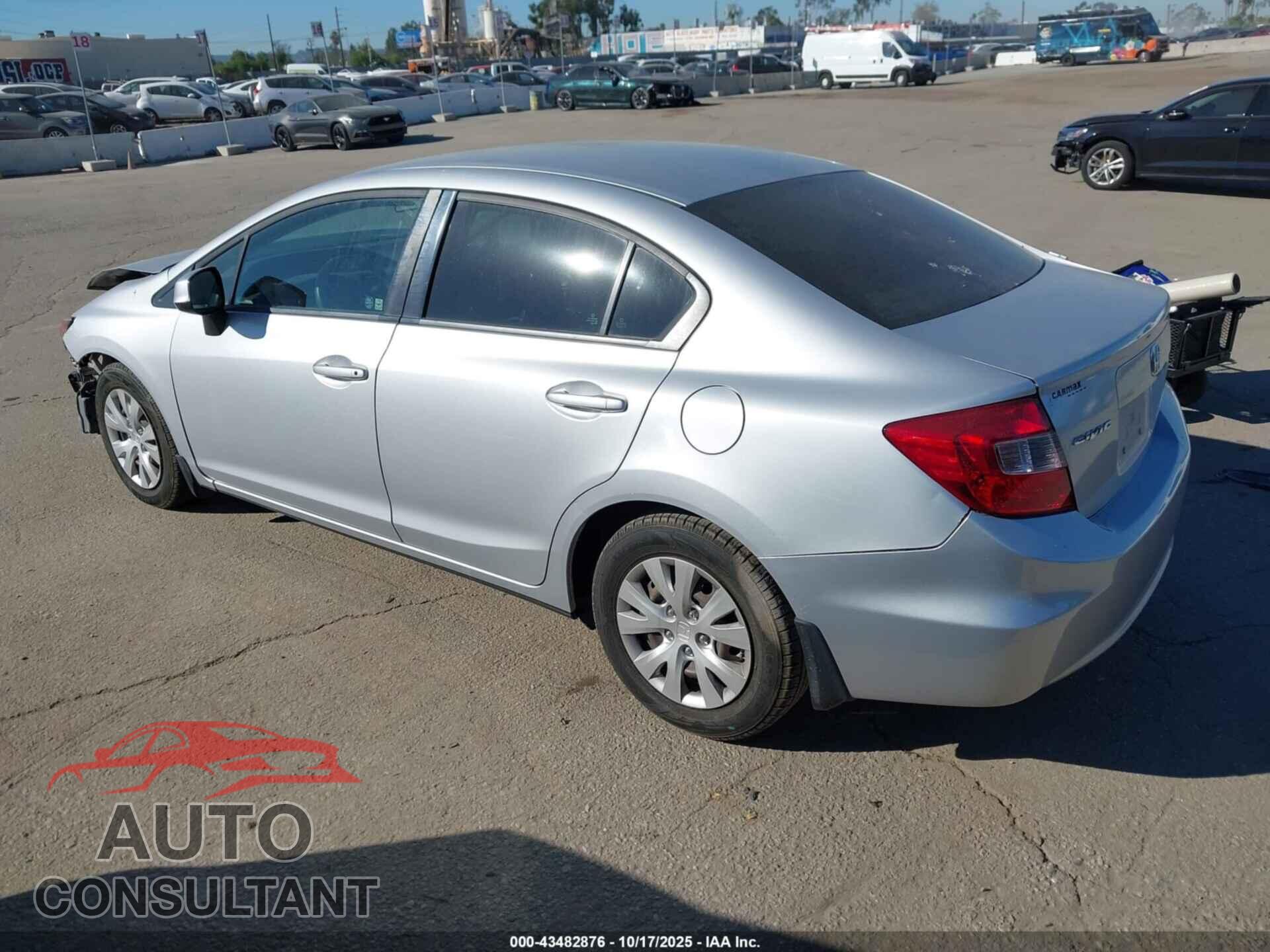 HONDA CIVIC 2012 - 2HGFB2F52CH573549