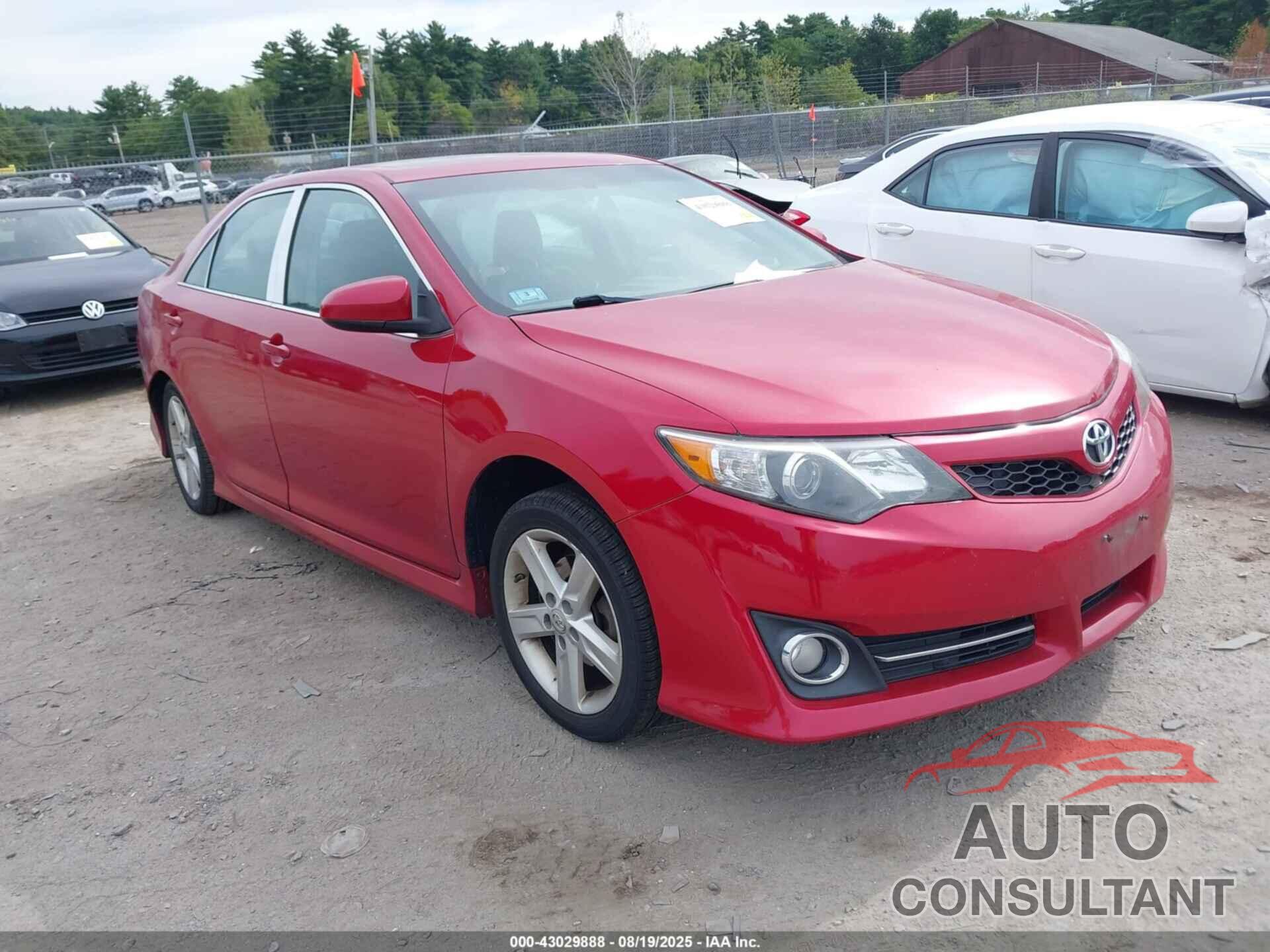 TOYOTA CAMRY 2013 - 4T1BF1FK1DU721587