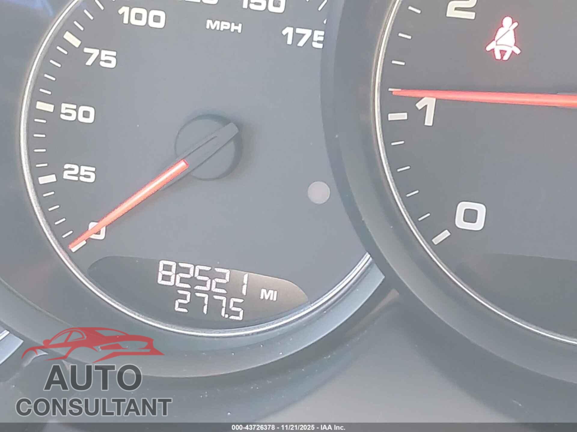 PORSCHE CAYENNE 2016 - WP1AA2A25GLA03058