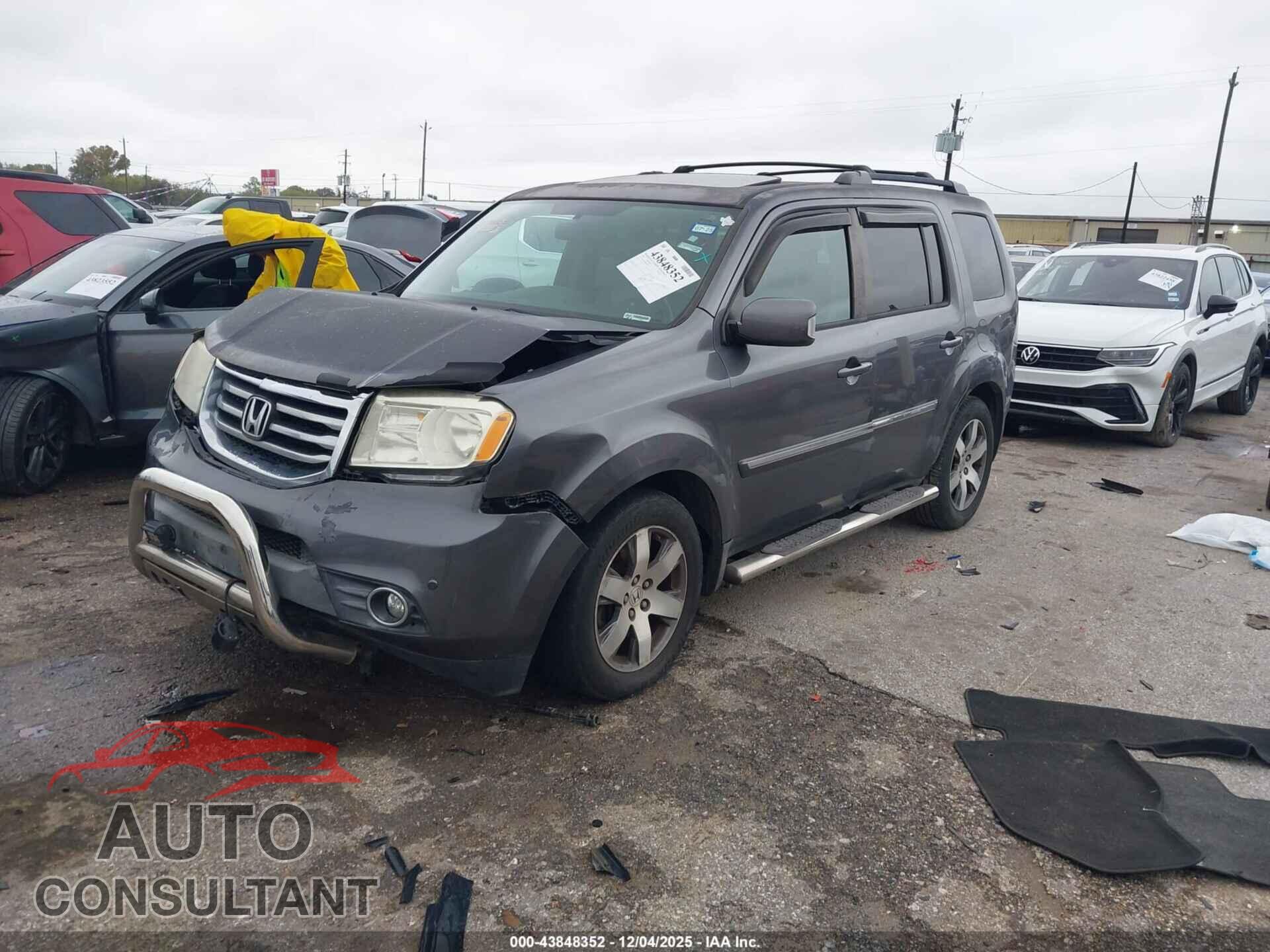 HONDA PILOT 2014 - 5FNYF4H90EB040311