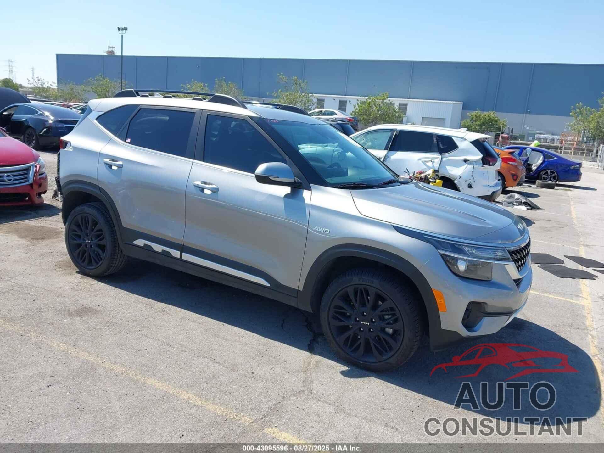 KIA SELTOS 2023 - KNDEUCA20P7423013