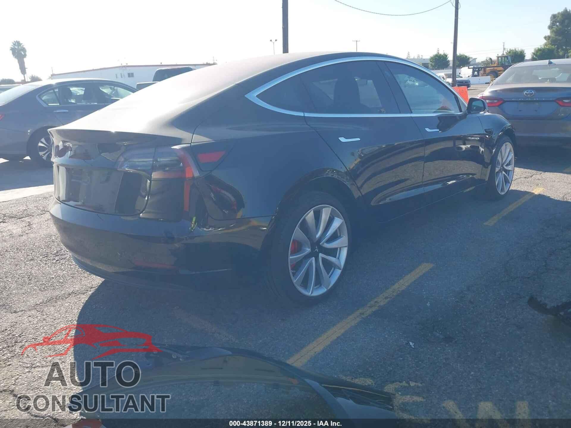 TESLA MODEL 3 2018 - 5YJ3E1EA9JF020661