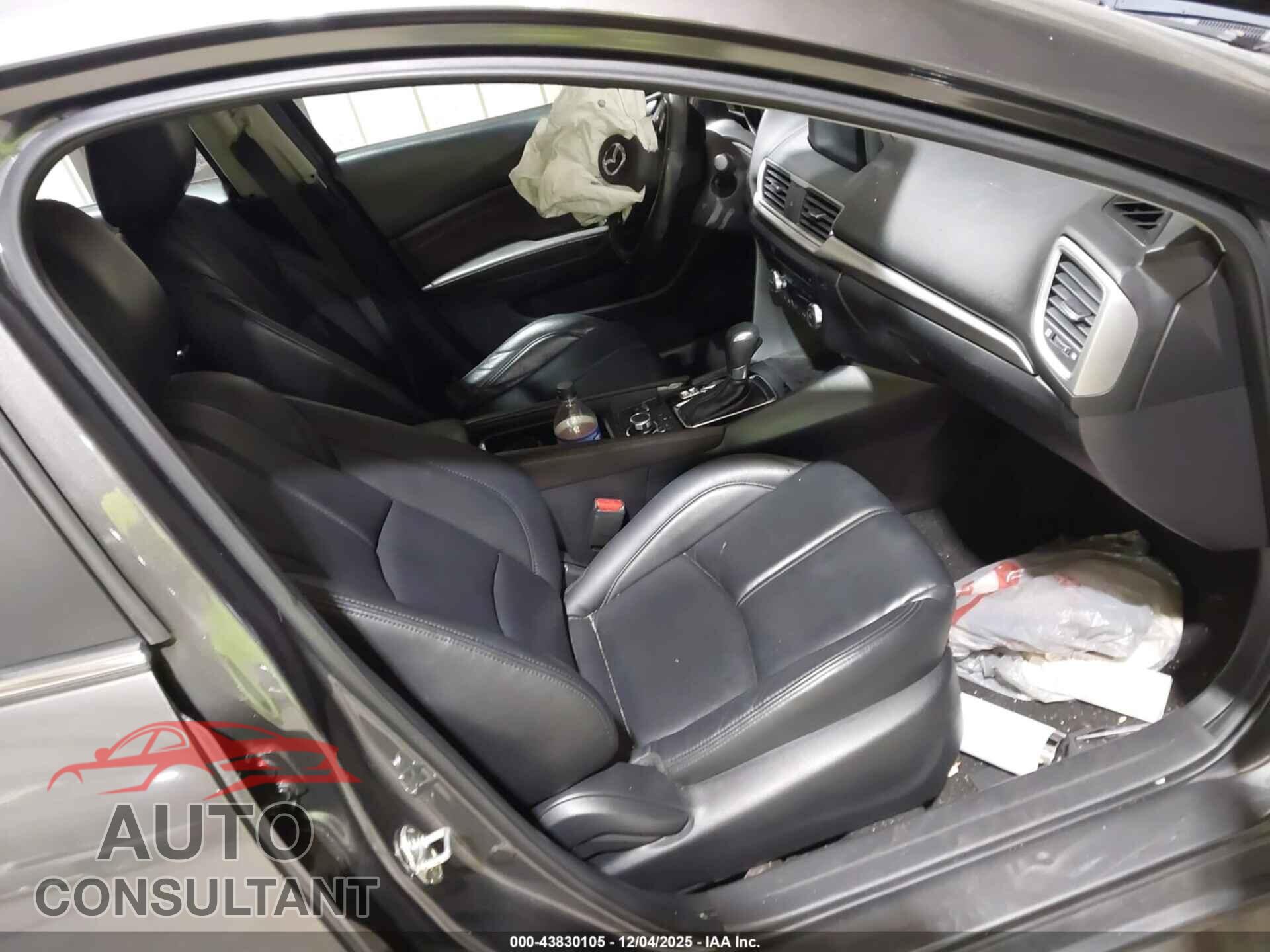 MAZDA MAZDA3 2017 - 3MZBN1L77HM150752