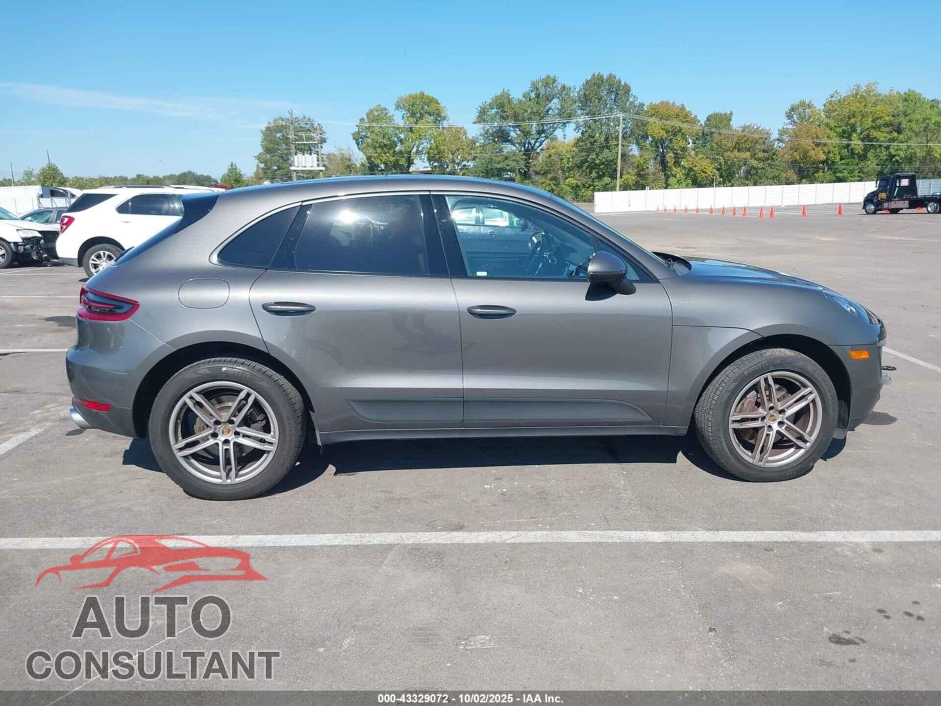PORSCHE MACAN 2017 - WP1AA2A50HLB08019