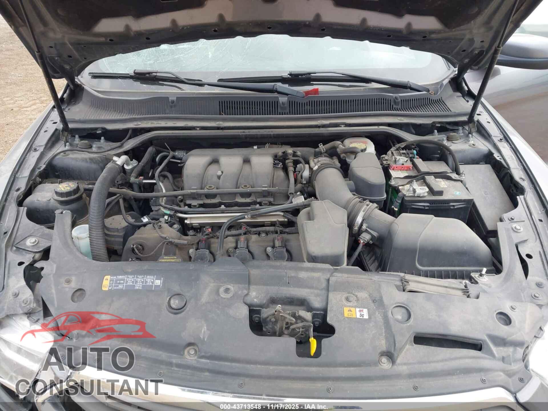 FORD TAURUS 2013 - 1FAHP2E87DG205133