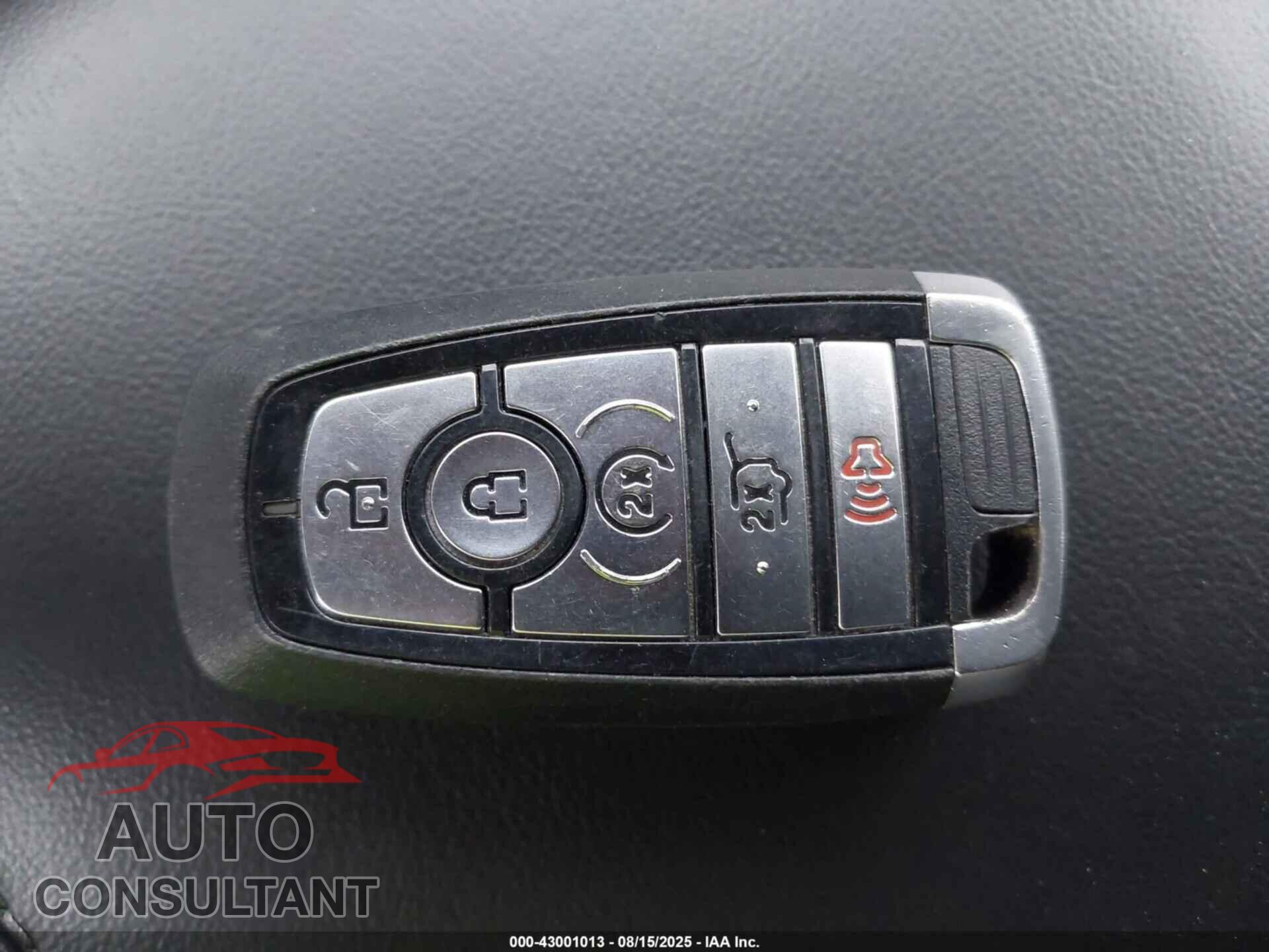 FORD EXPLORER 2023 - 1FMSK7DHXPGB93265
