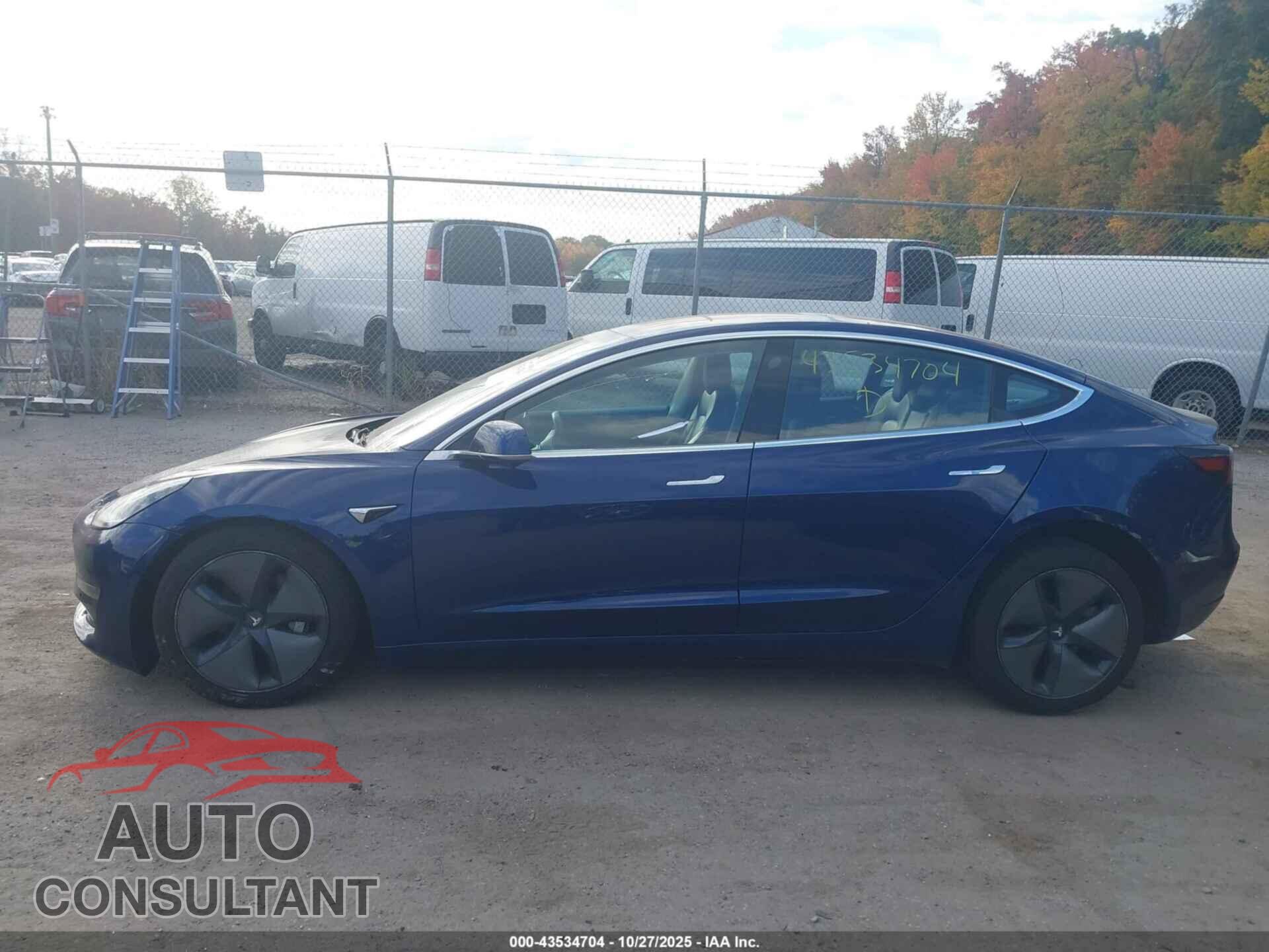 TESLA MODEL 3 2018 - 5YJ3E1EA0JF056335