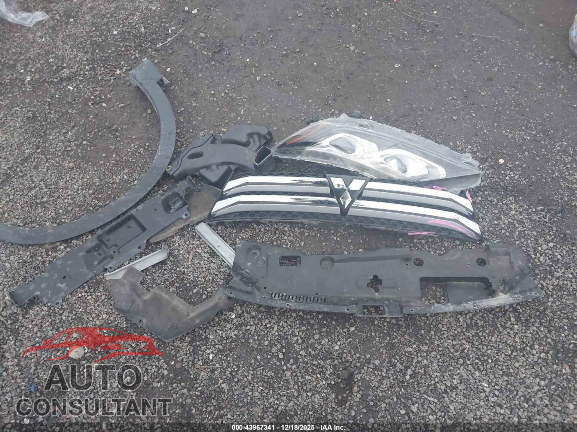 MITSUBISHI ECLIPSE CROSS 2020 - JA4AT5AA0LZ019156