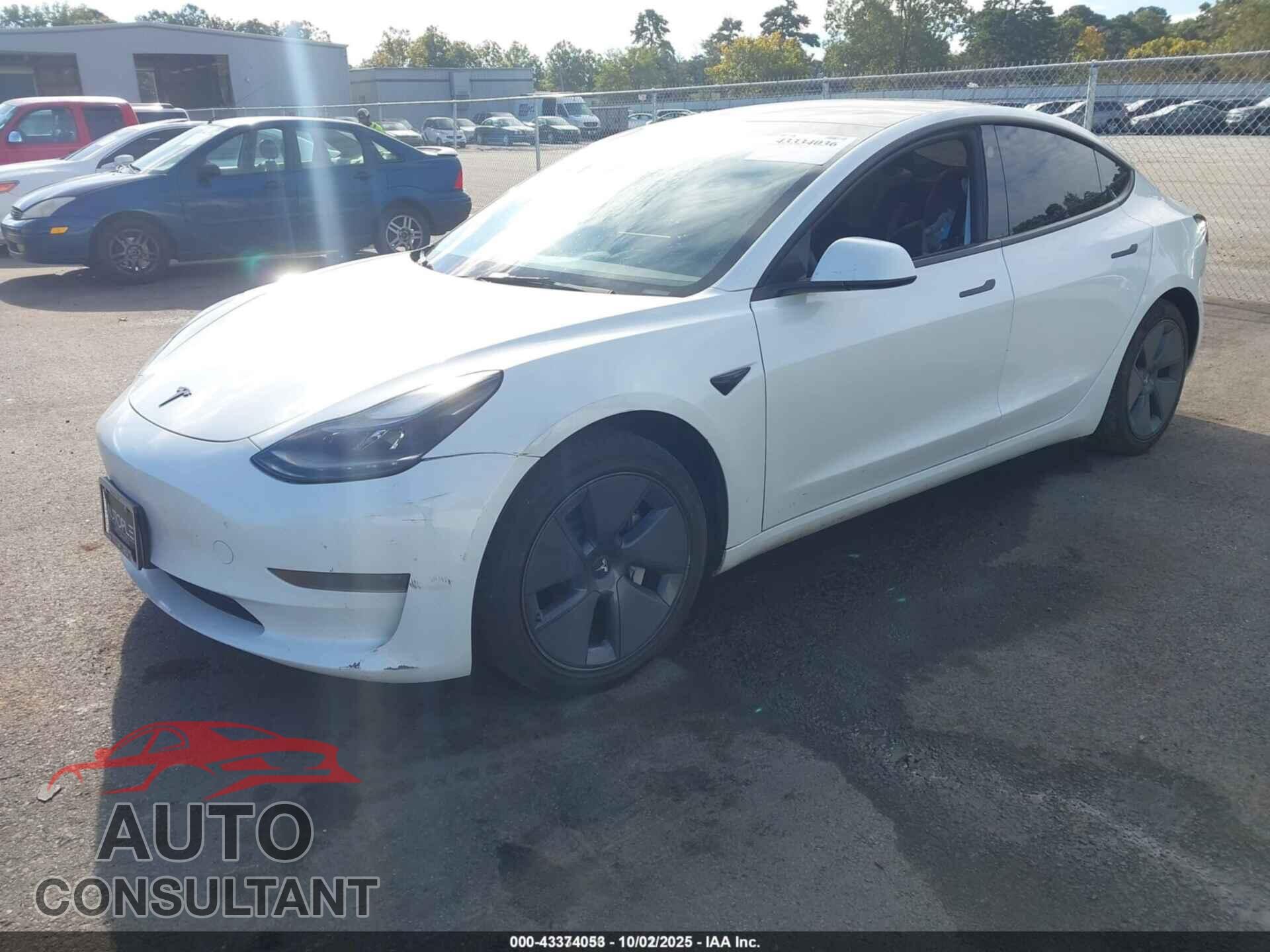 TESLA MODEL 3 2023 - 5YJ3E1EAXPF398559