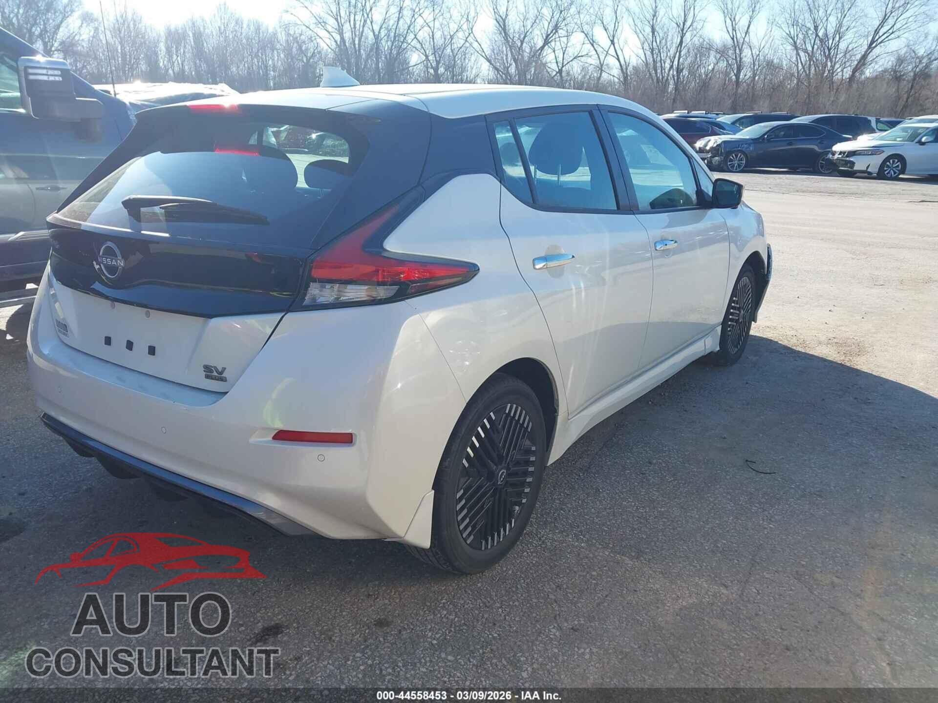 NISSAN LEAF 2023 - 1N4CZ1CV5PC553192
