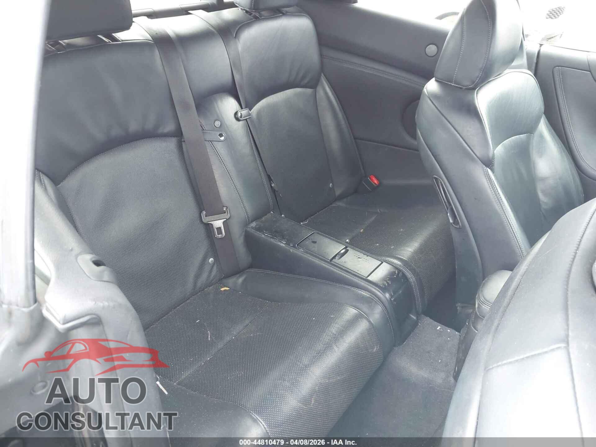 LEXUS IS 250C 2014 - JTHFF2C28E2531023