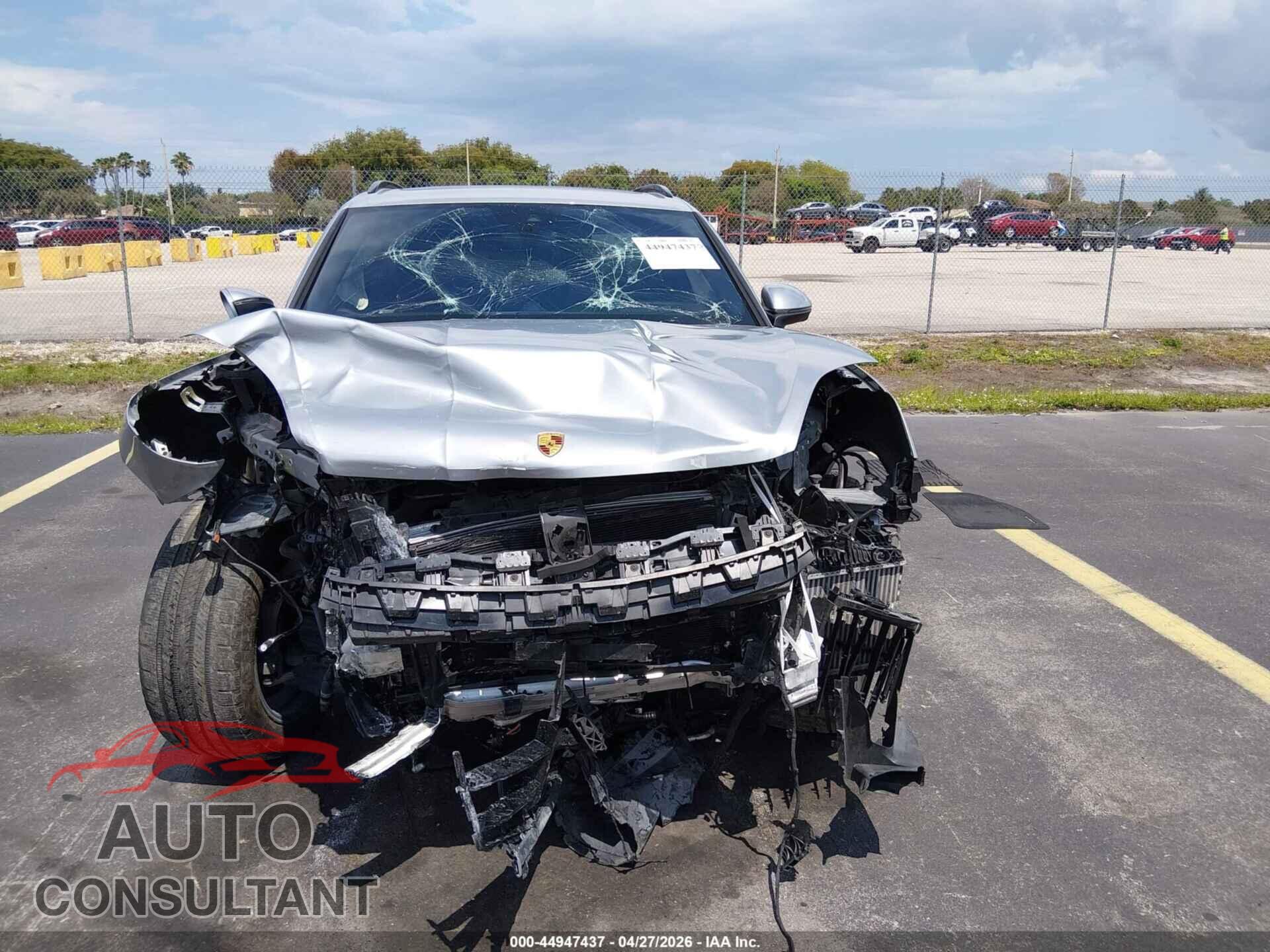 PORSCHE CAYENNE 2024 - WP1AL2AY5RDA35472