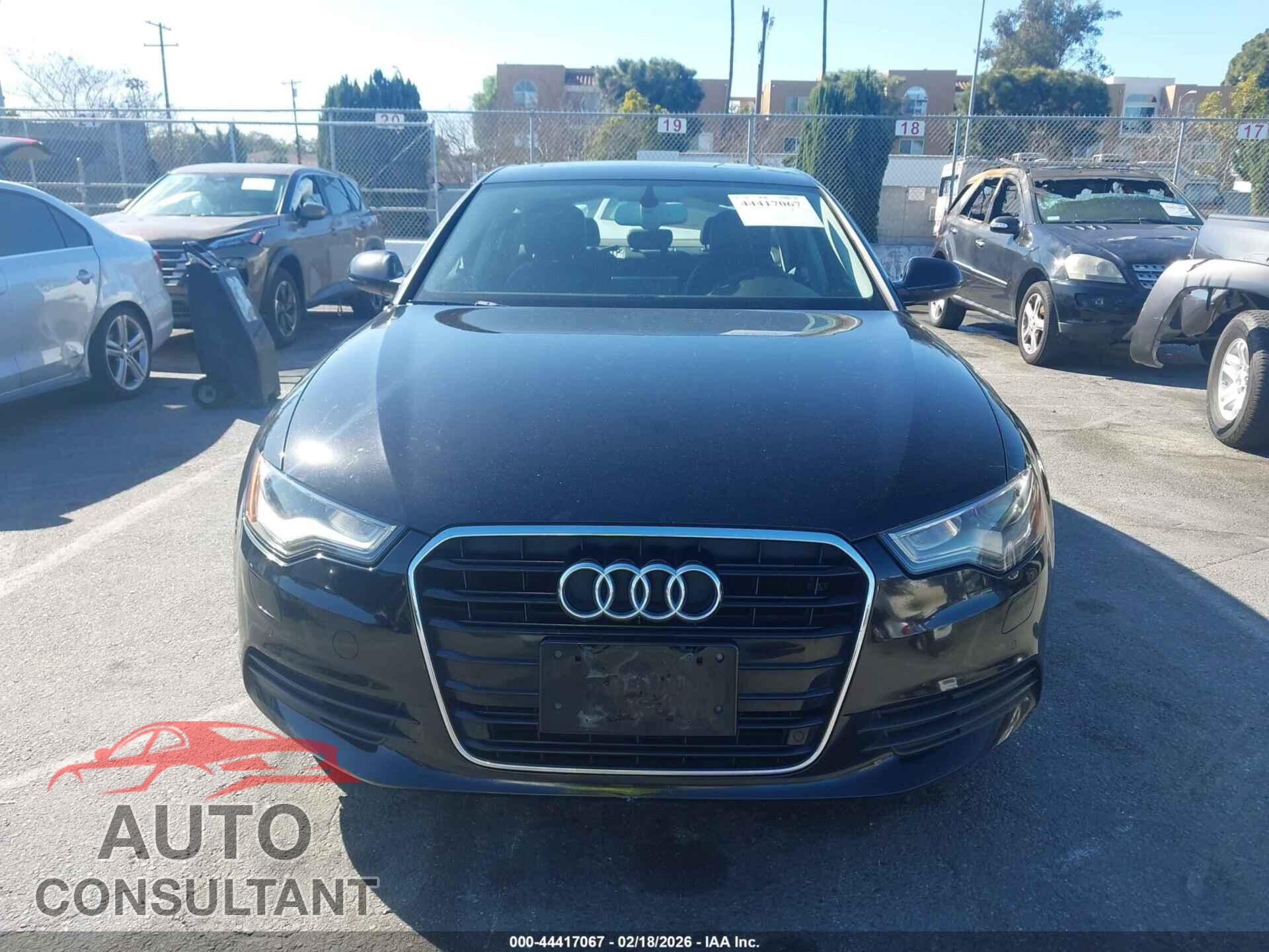 AUDI A6 2013 - WAUDFAFC9DN096384