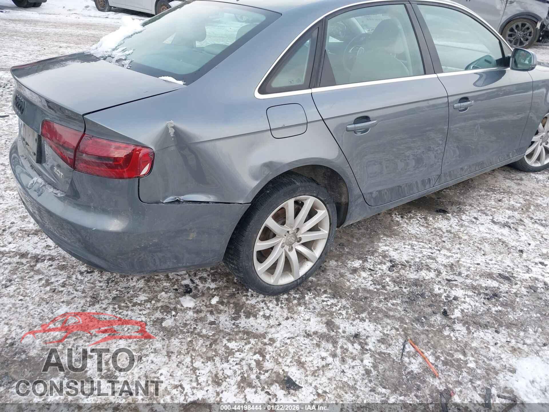 AUDI A4 2013 - WAUFFAFL5DN017088