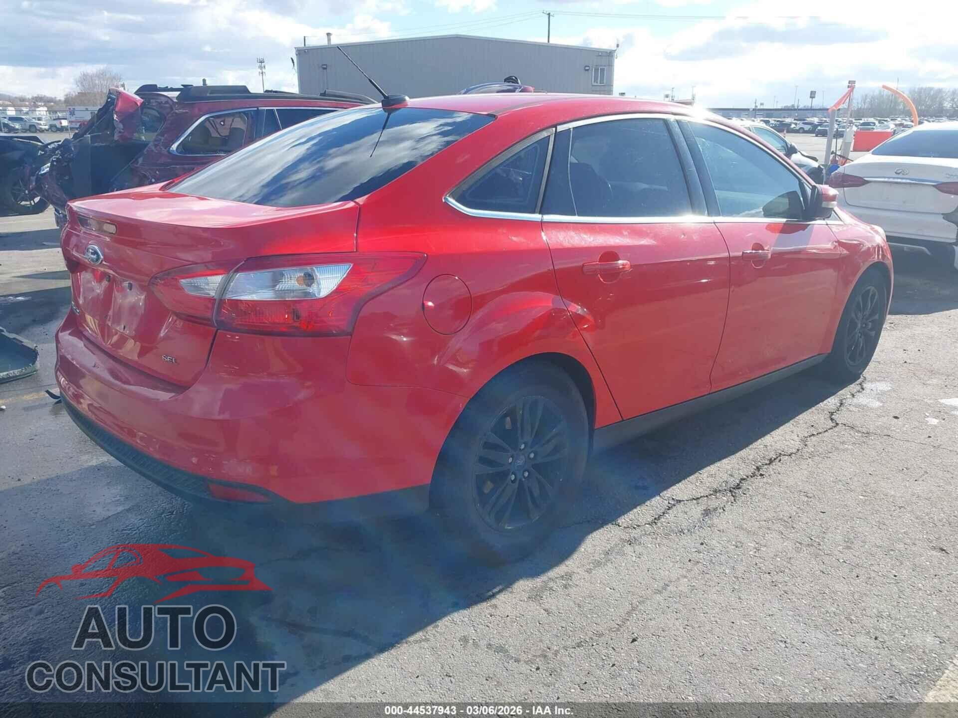 FORD FOCUS 2012 - 1FAHP3H29CL431225