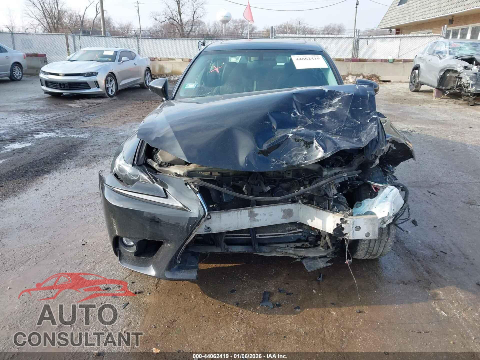 LEXUS IS 250 2015 - JTHCF1D25F5026150