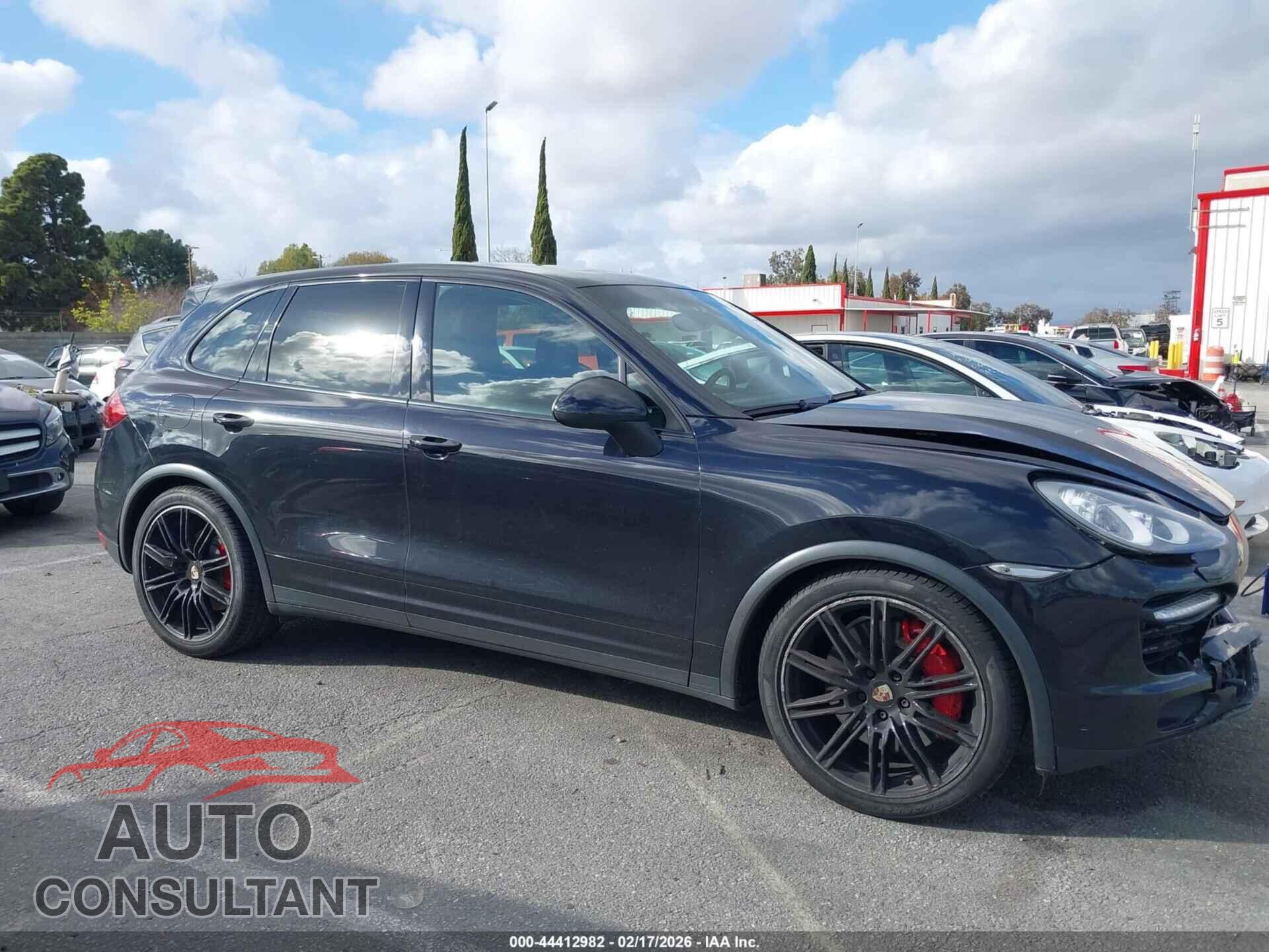 PORSCHE CAYENNE 2012 - WP1AC2A21CLA82801