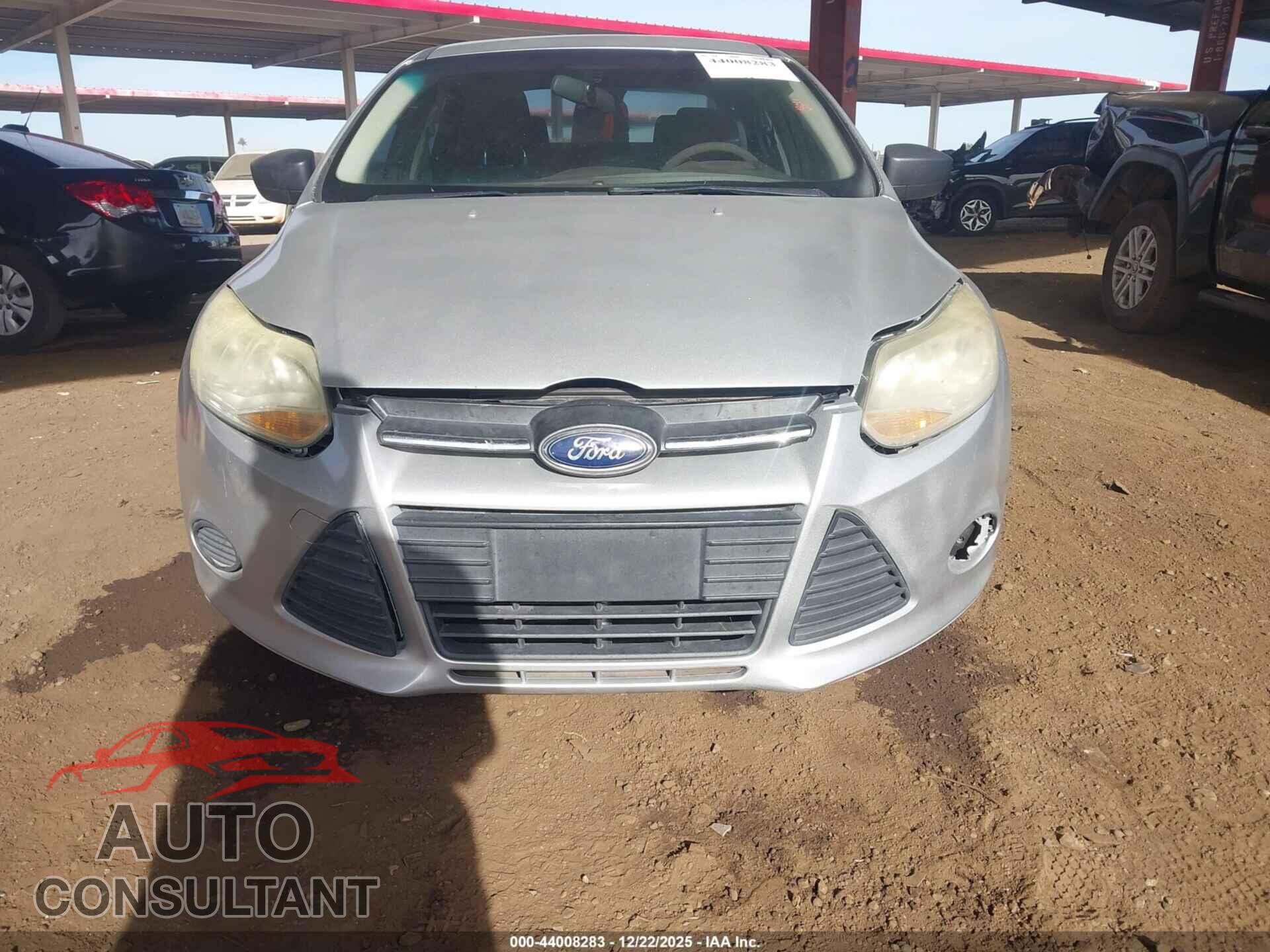 FORD FOCUS 2014 - 1FADP3E20EL461798