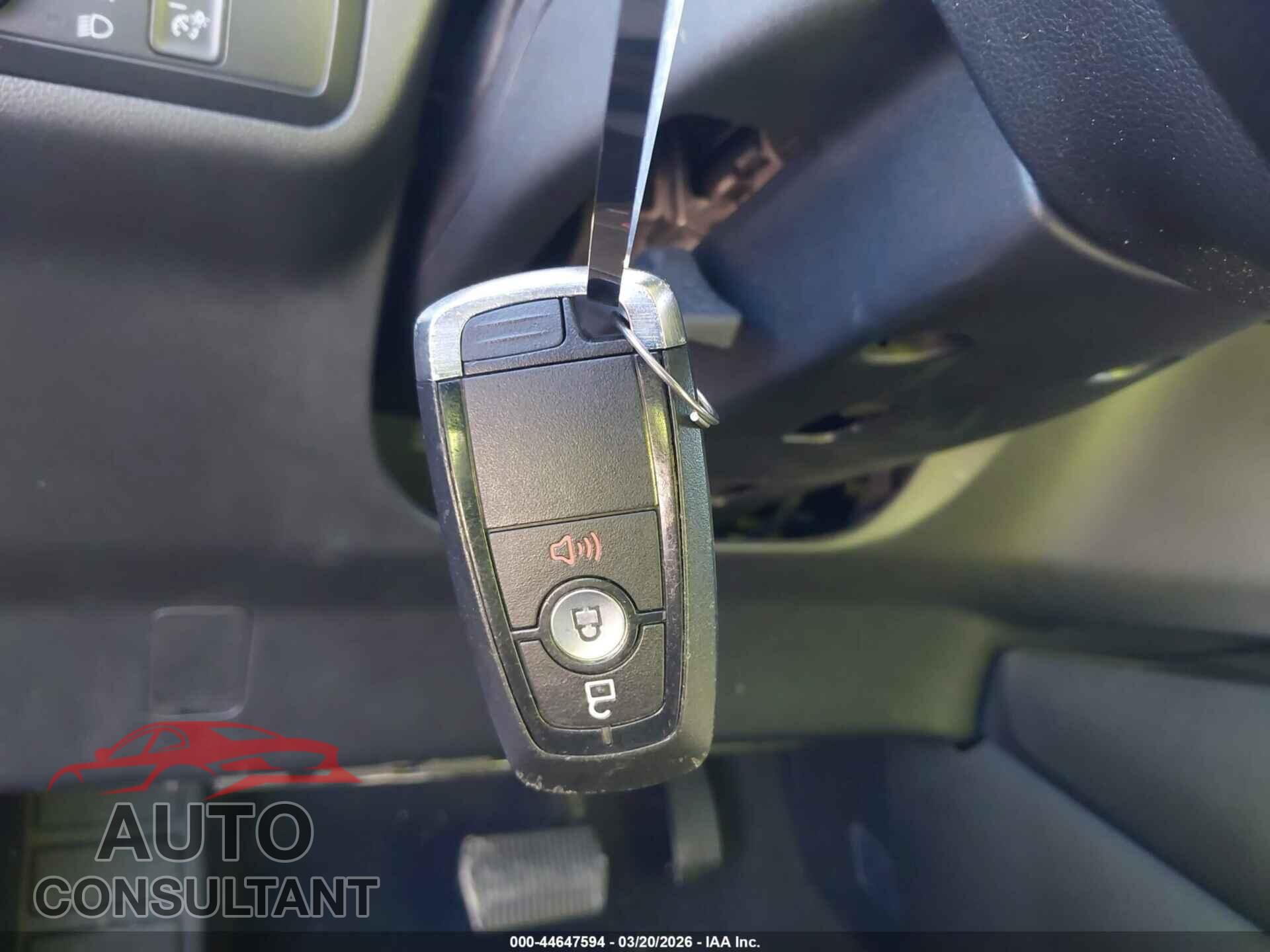 FORD ESCAPE 2020 - 1FMCU0G63LUA06640