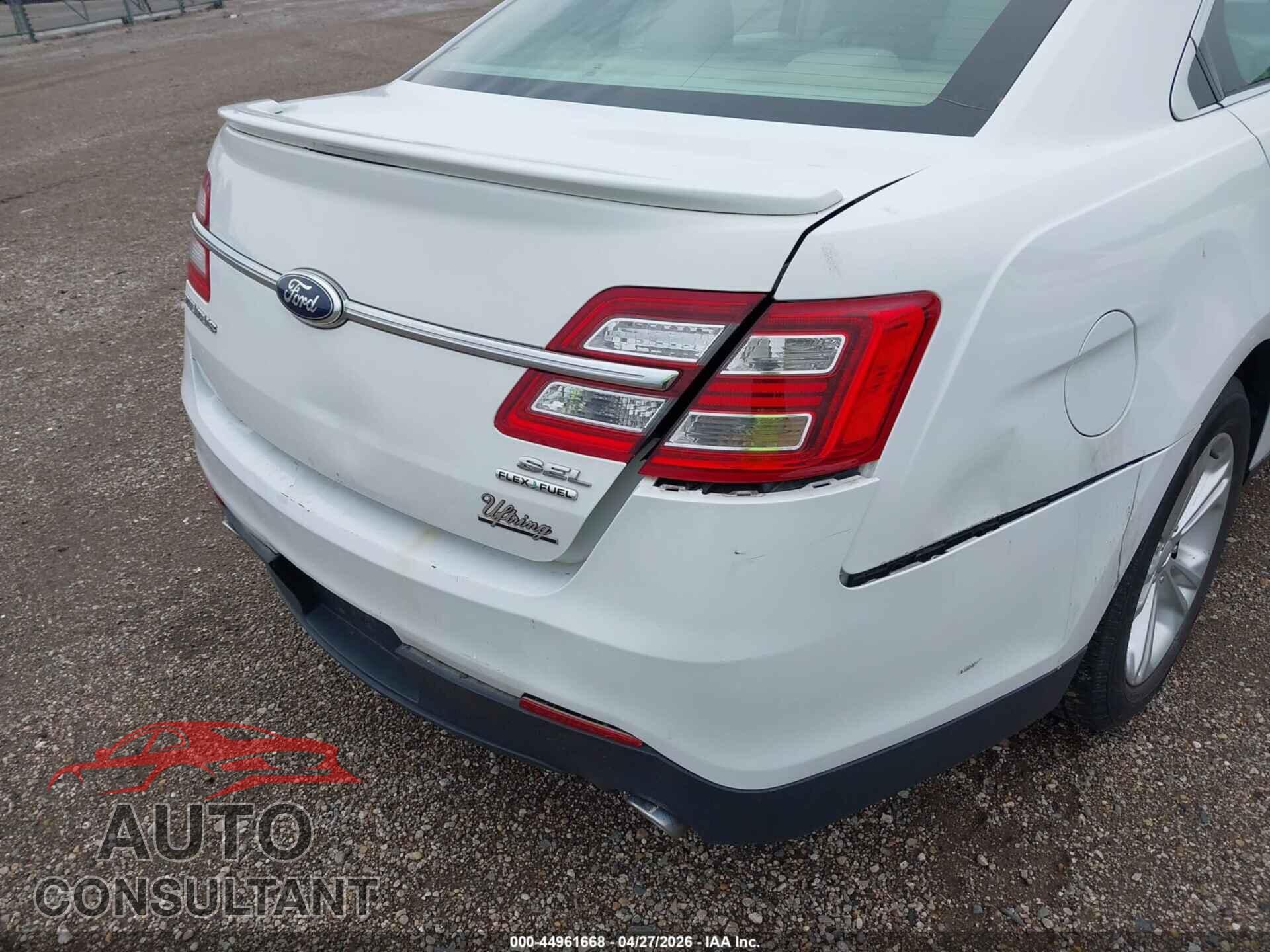 FORD TAURUS 2013 - 1FAHP2E81DG216421