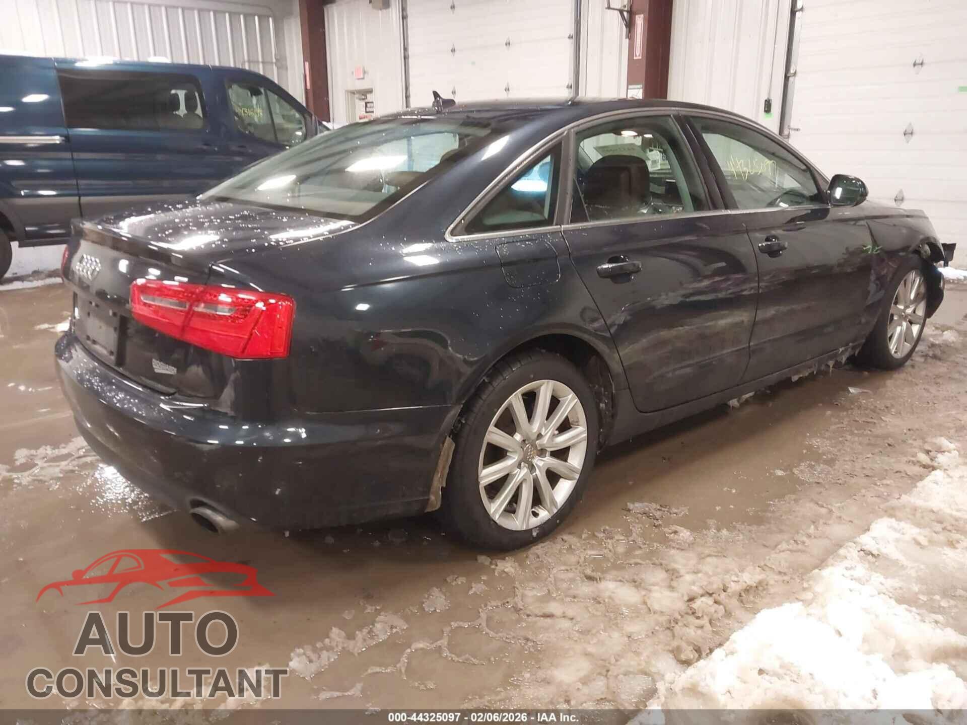 AUDI A6 2013 - WAUGFAFC6DN024880