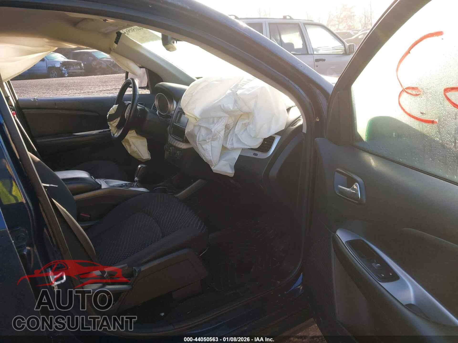 DODGE JOURNEY 2018 - 3C4PDCAB2JT513890