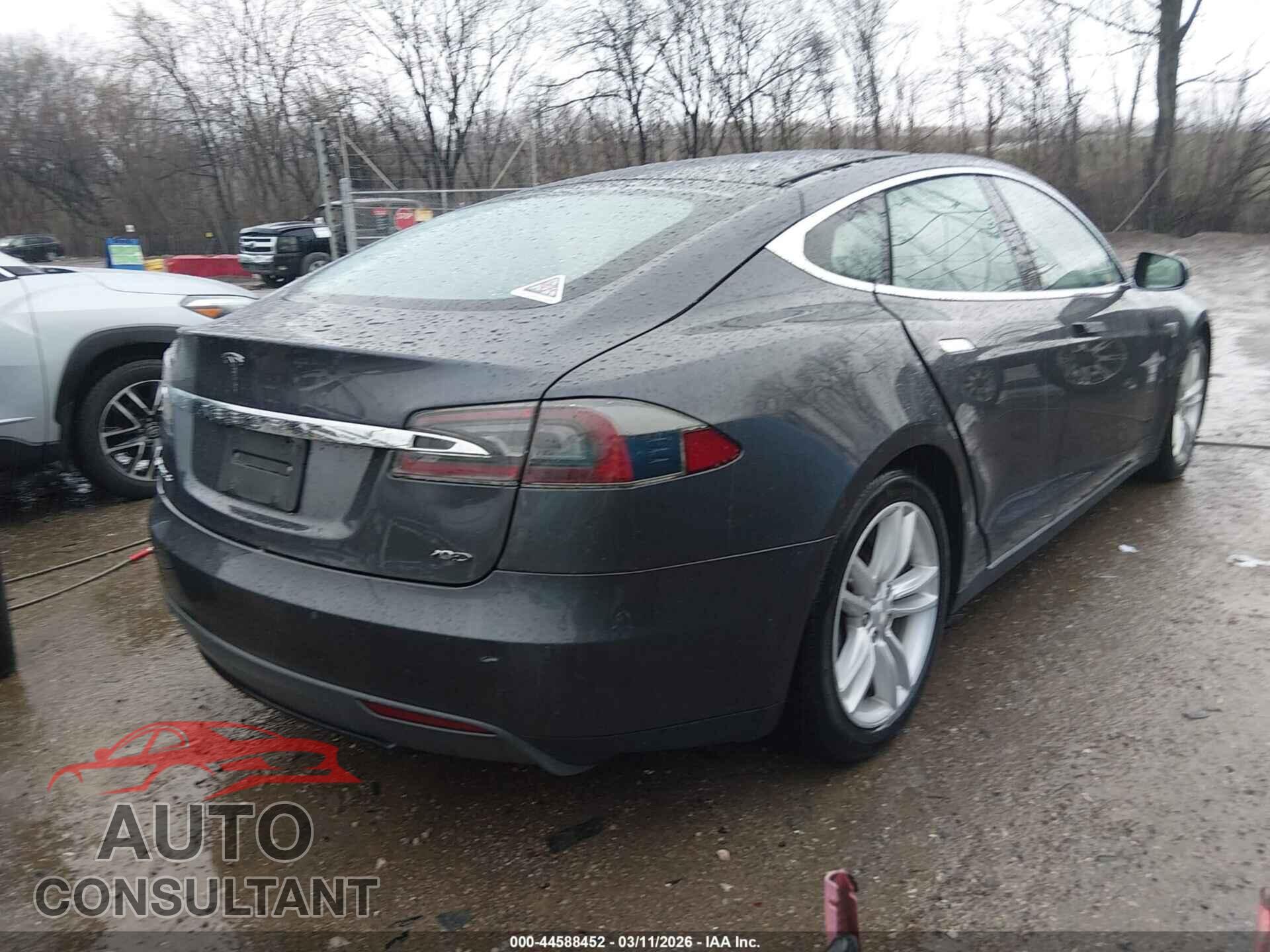 TESLA MODEL S 2016 - 5YJSA1E20GF131172