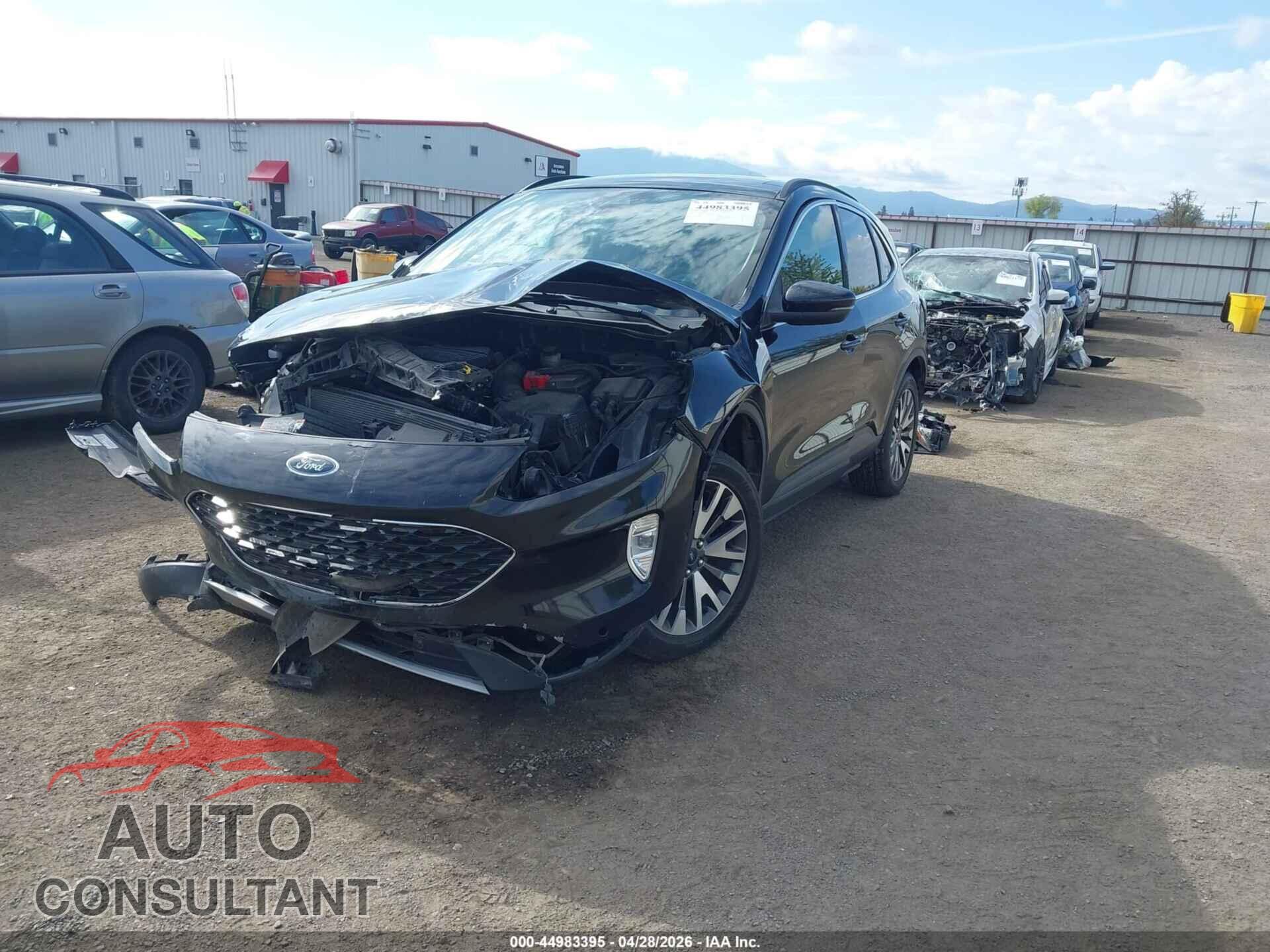 FORD ESCAPE 2020 - 1FMCU9J99LUA15155