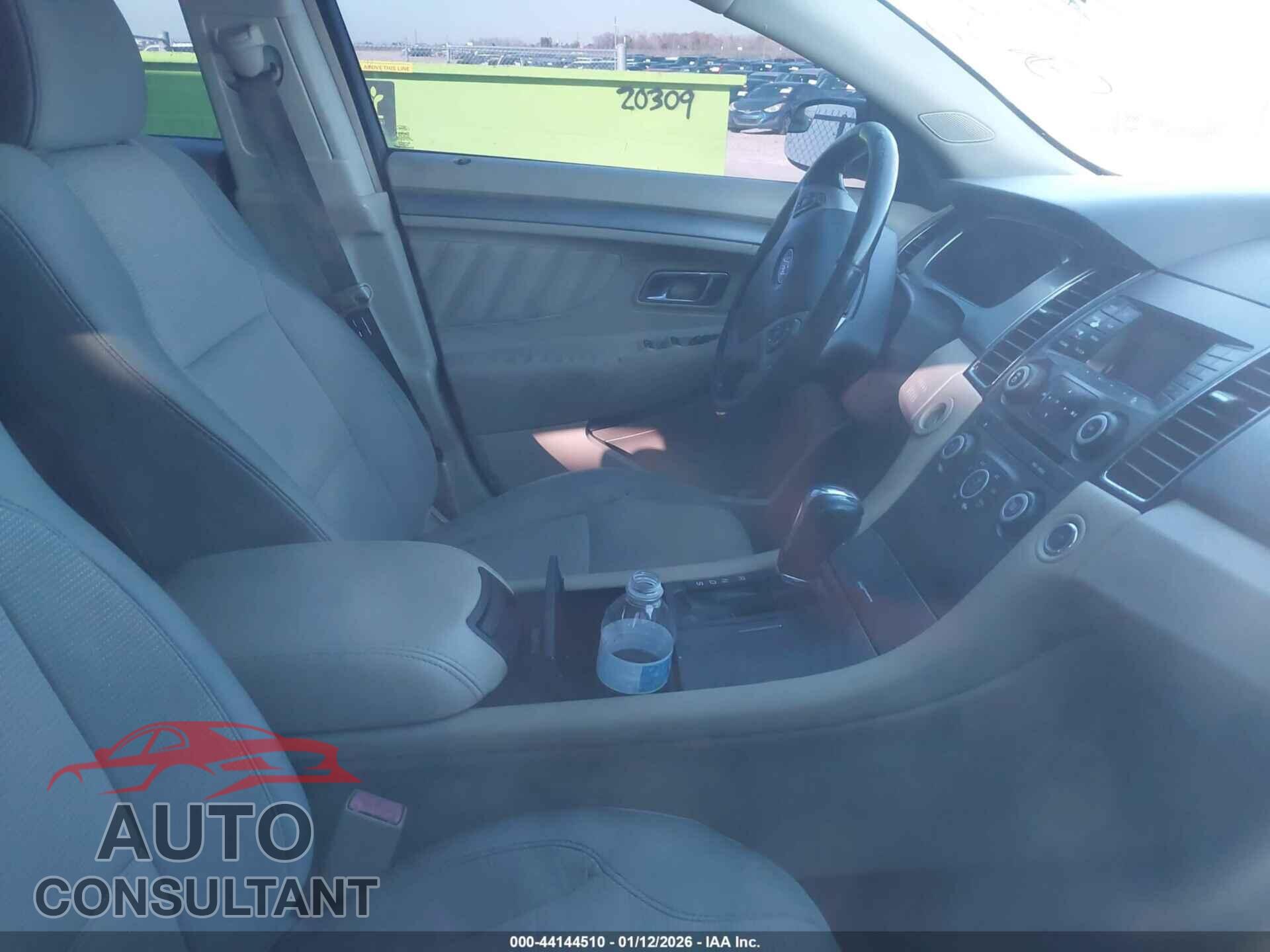 FORD TAURUS 2013 - 1FAHP2E81DG130185