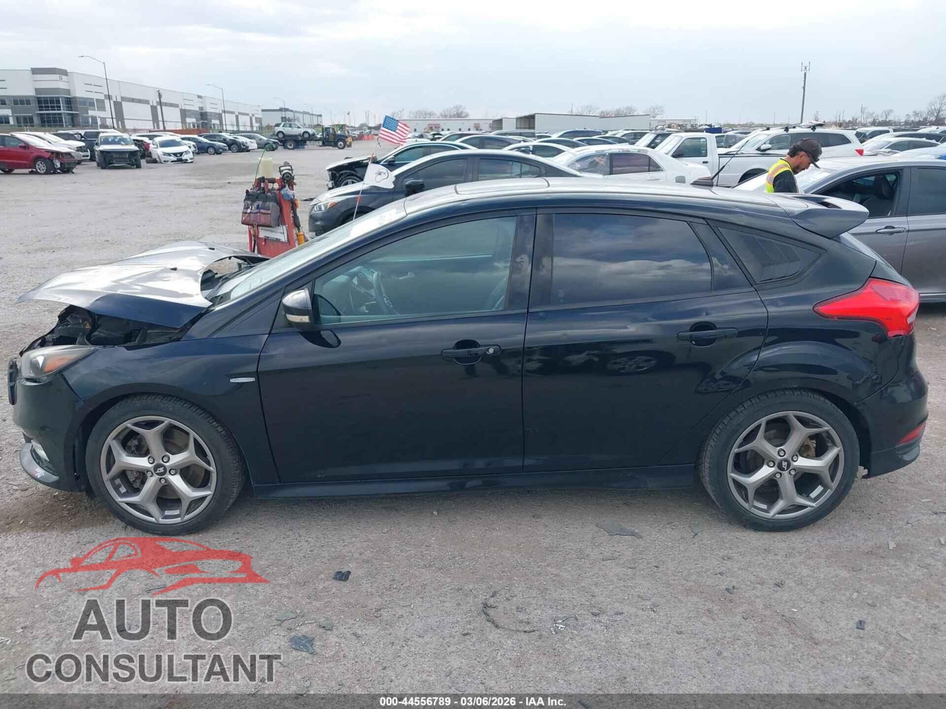FORD FOCUS ST 2016 - 1FADP3L91GL305787
