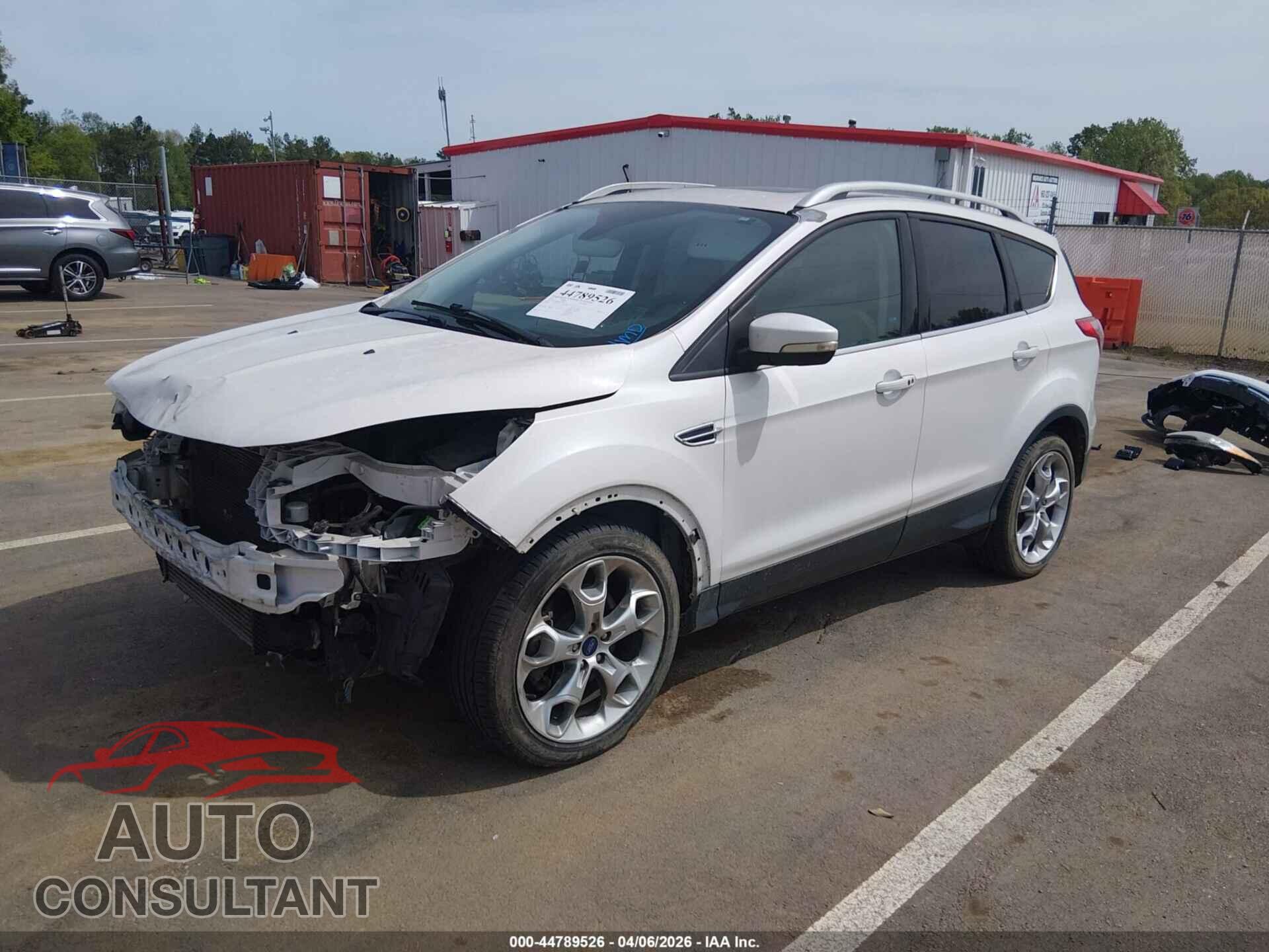 FORD ESCAPE 2015 - 1FMCU9J90FUC55876
