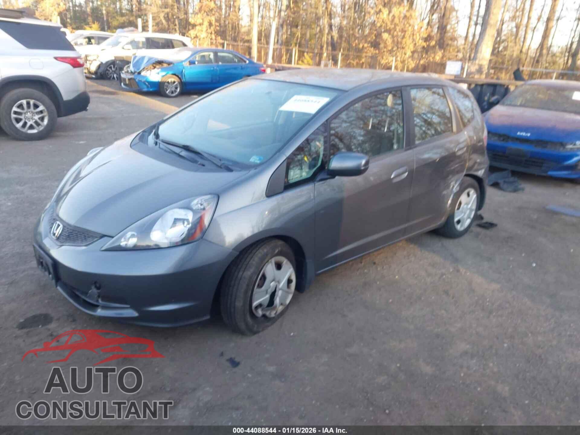 HONDA FIT 2013 - JHMGE8H30DC016151