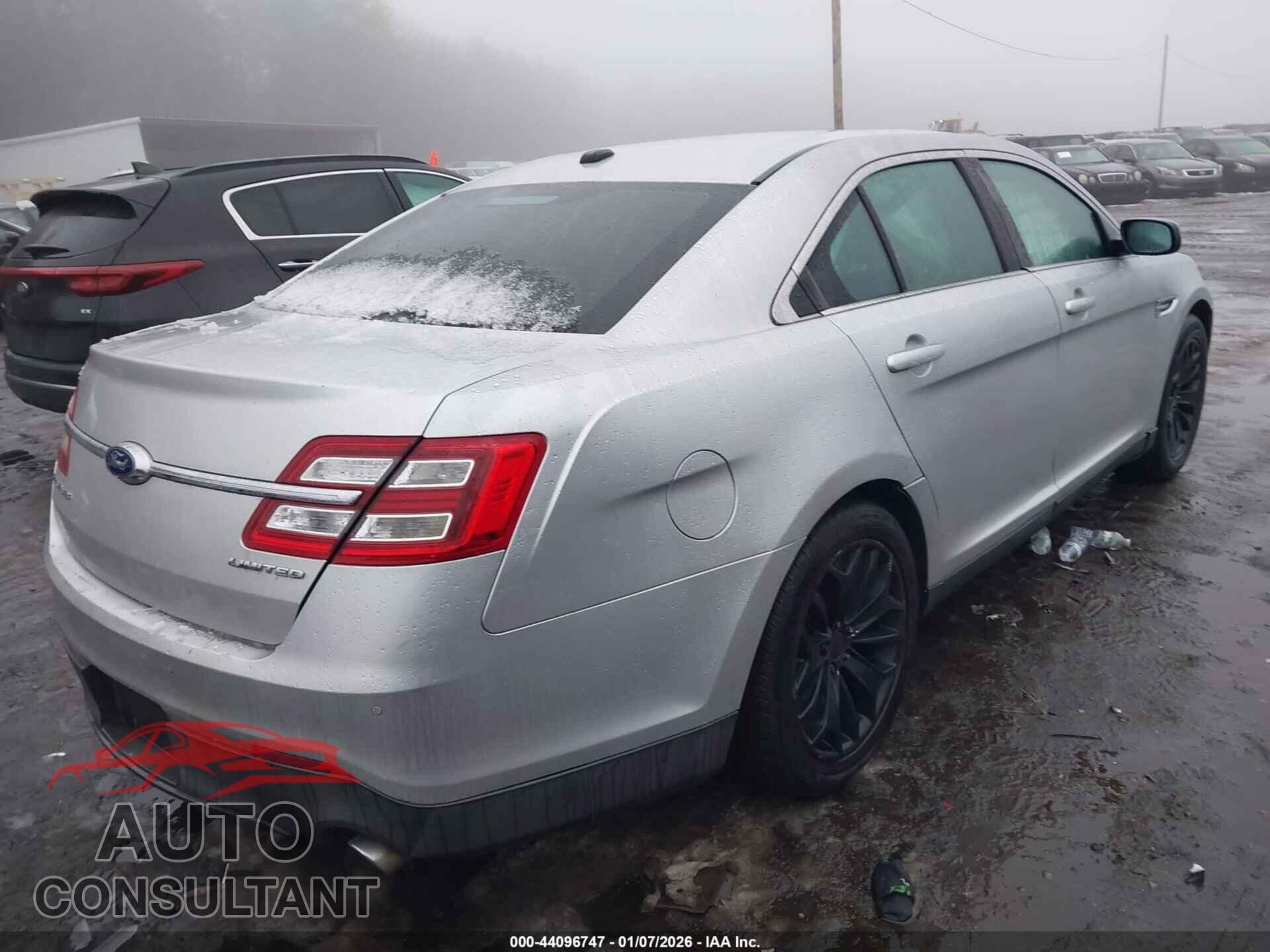 FORD TAURUS 2013 - 1FAHP2F81DG225652