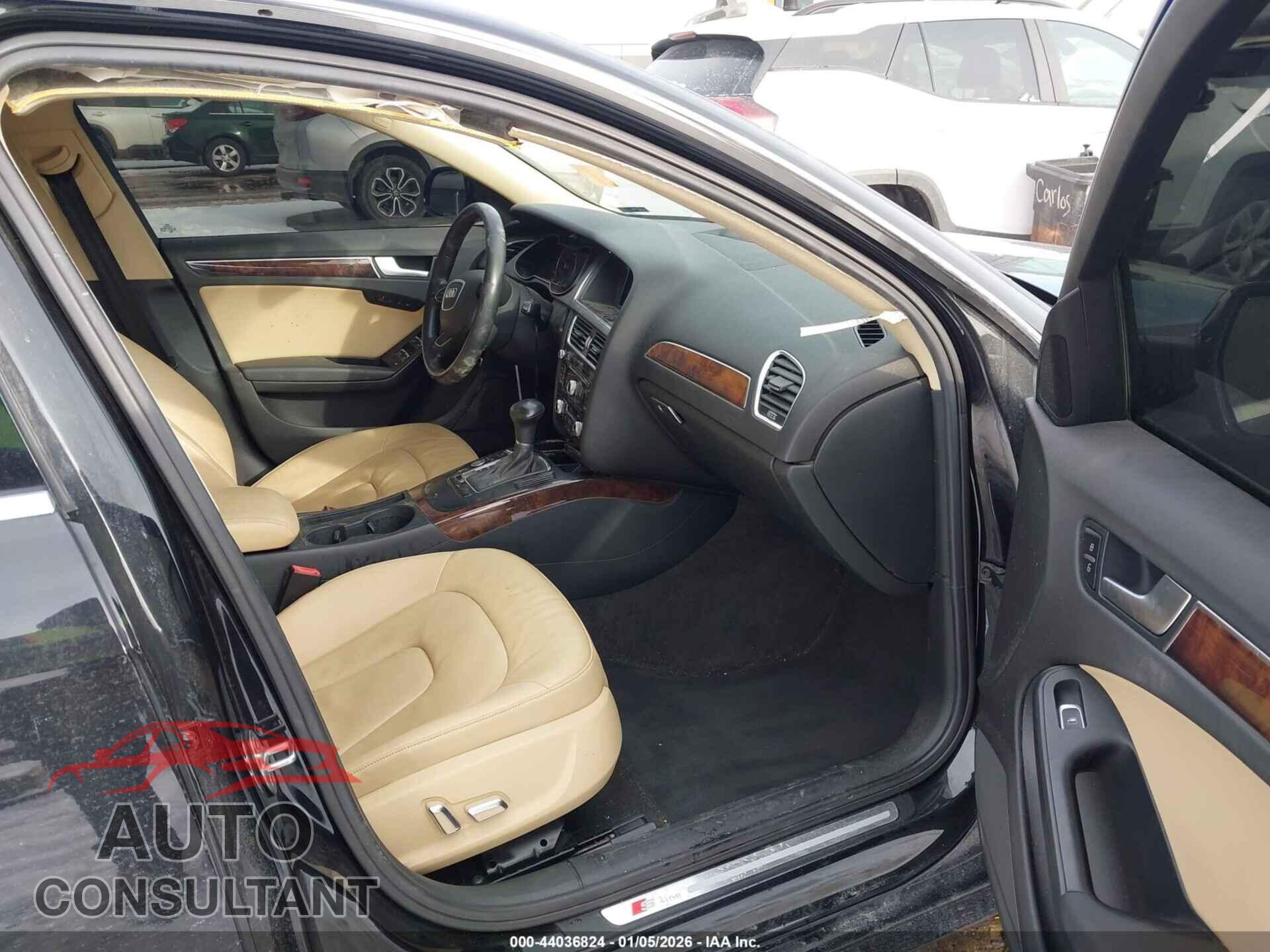 AUDI A4 2014 - WAUEFAFL1EN007302